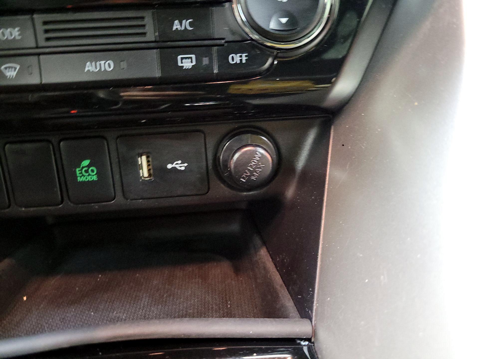 Thumbnail: 2023 Mitsubishi Eclipse Cross - 18