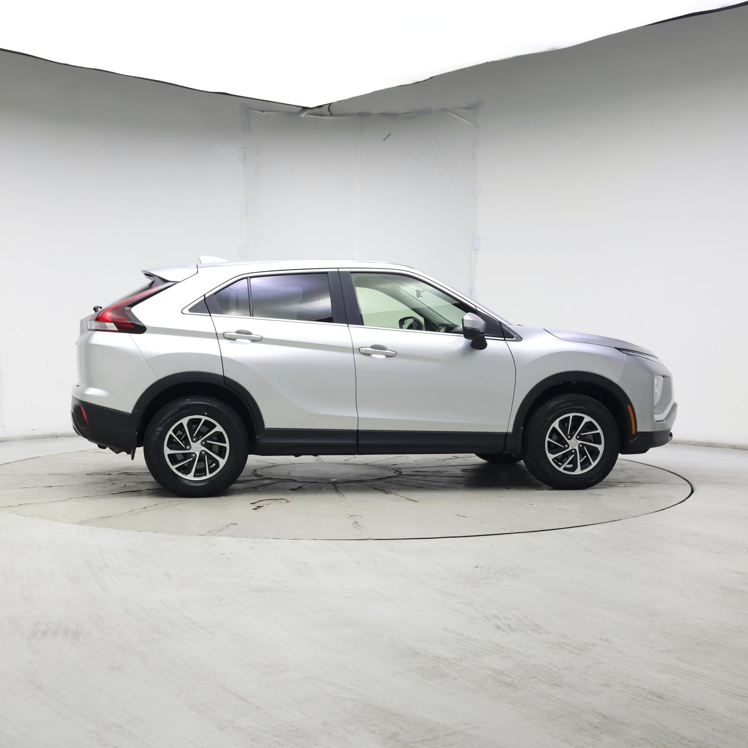 Thumbnail: 2023 Mitsubishi Eclipse Cross - 7