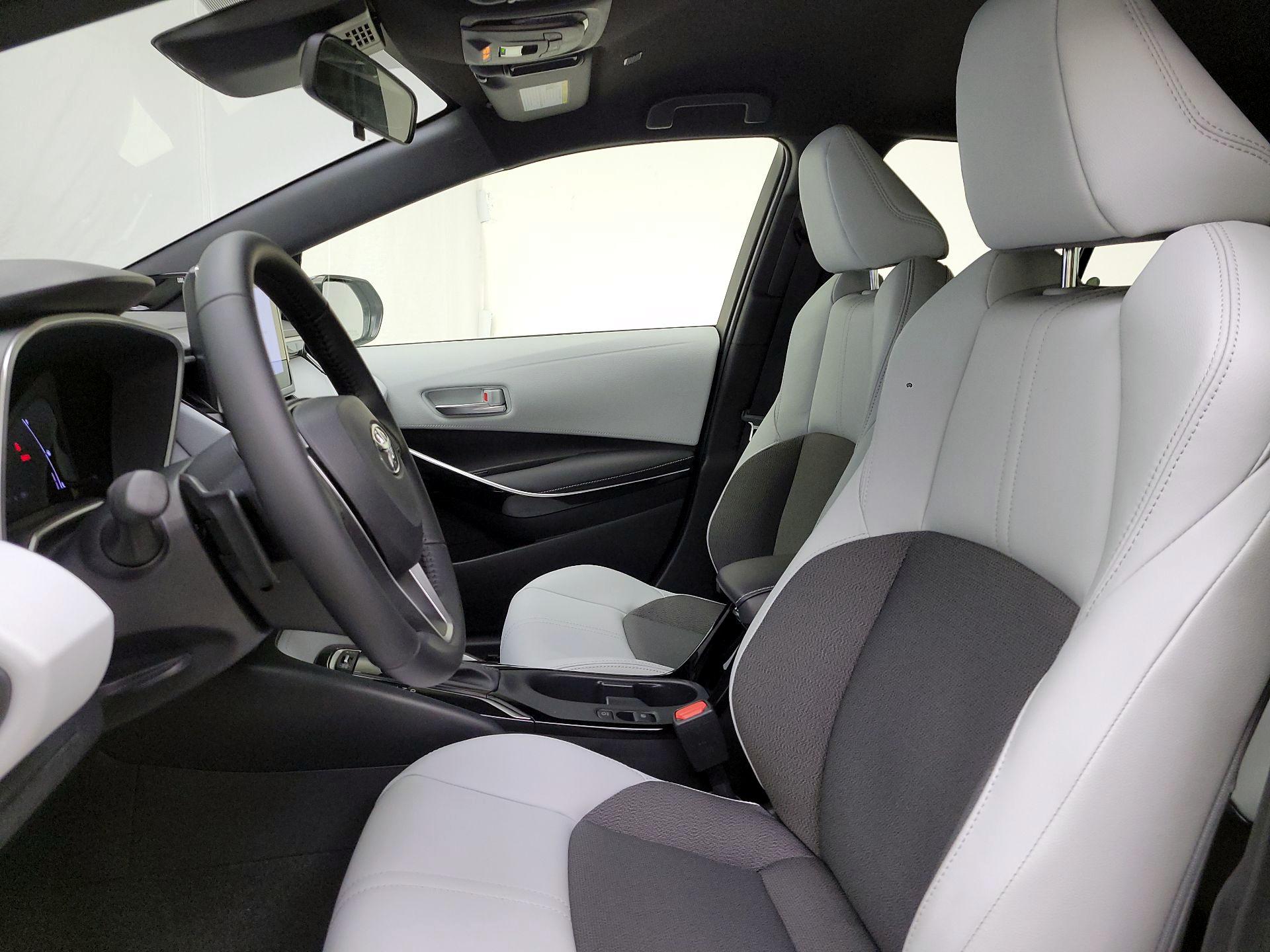 Thumbnail: 2025 Toyota Corolla - 11