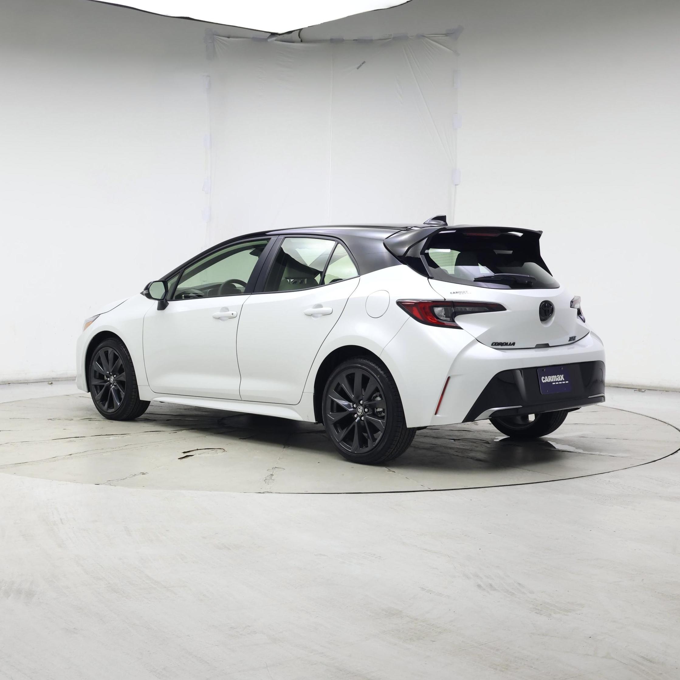 Thumbnail: 2025 Toyota Corolla - 2