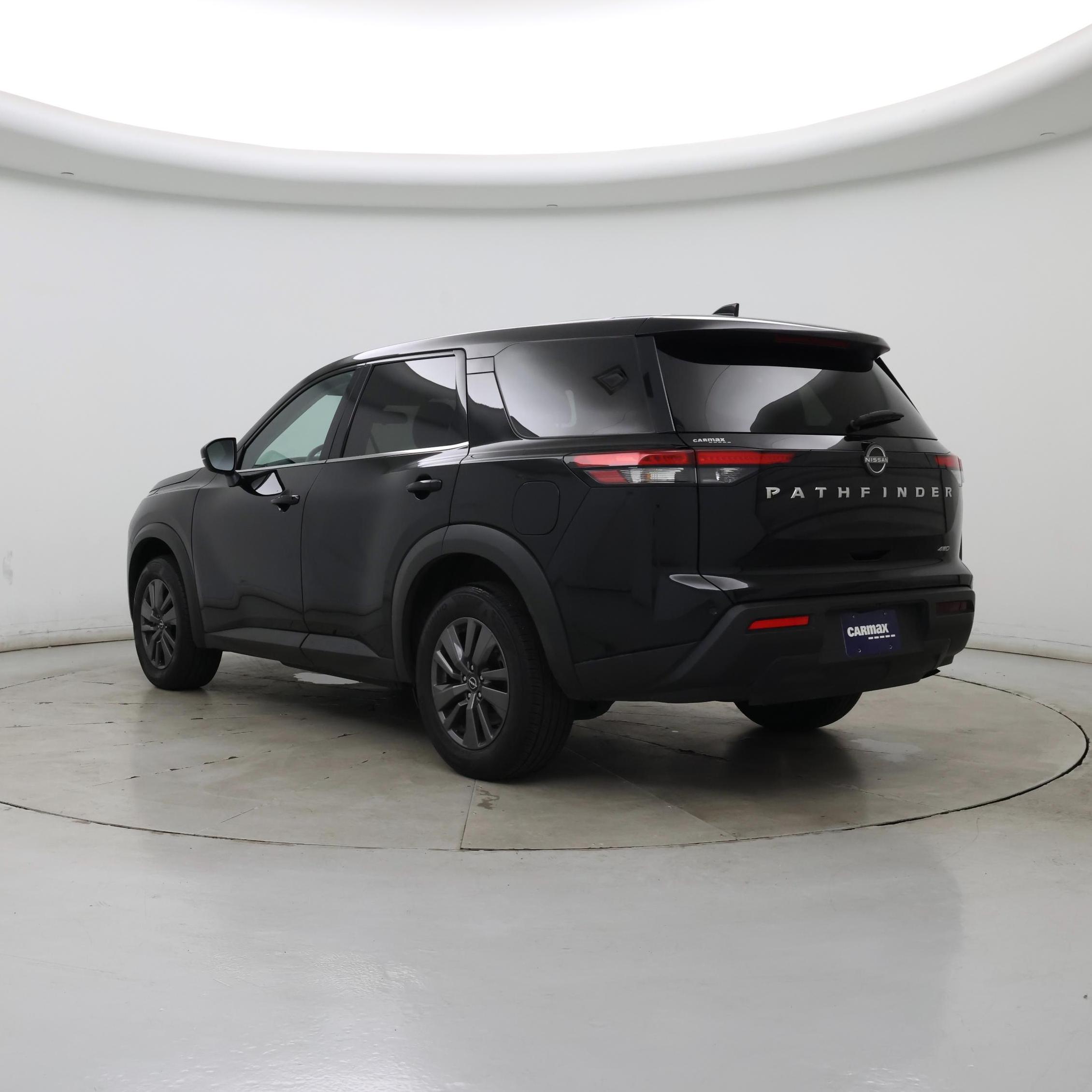 Thumbnail: 2022 Nissan Pathfinder - 2