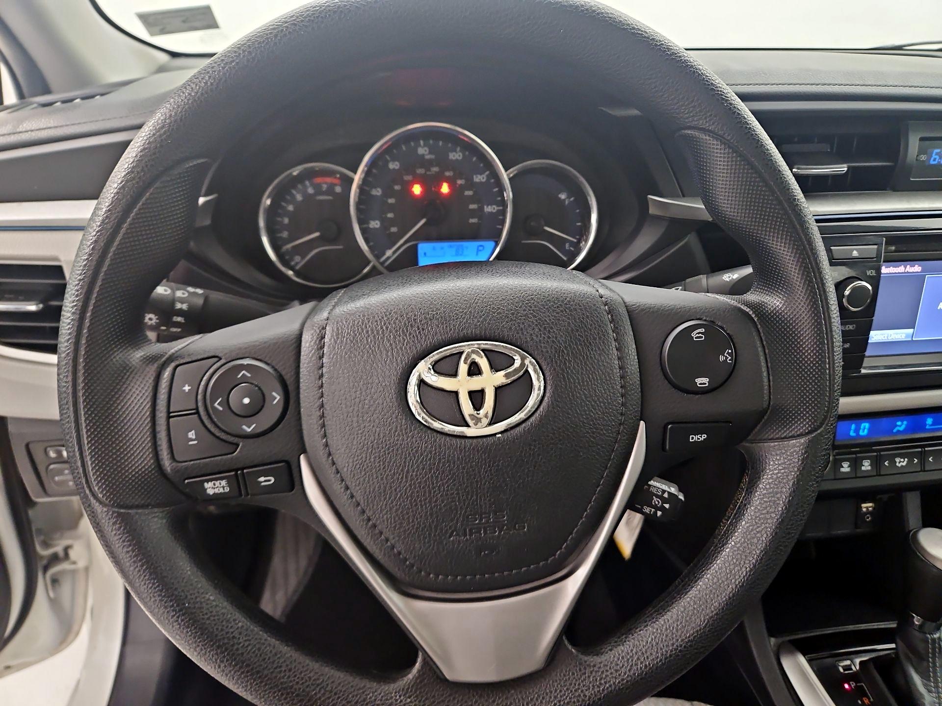 Thumbnail: 2016 Toyota Corolla - 10