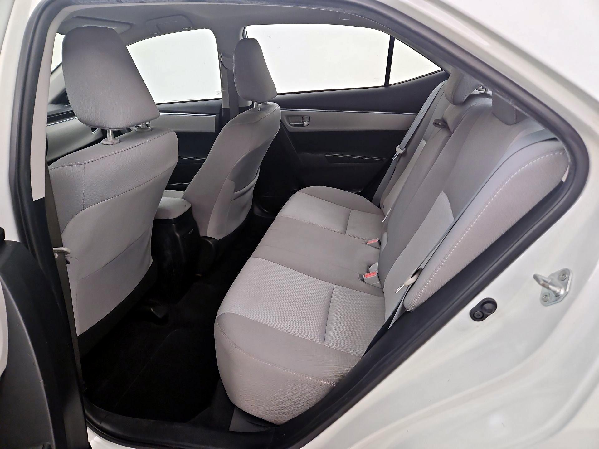 Thumbnail: 2016 Toyota Corolla - 19