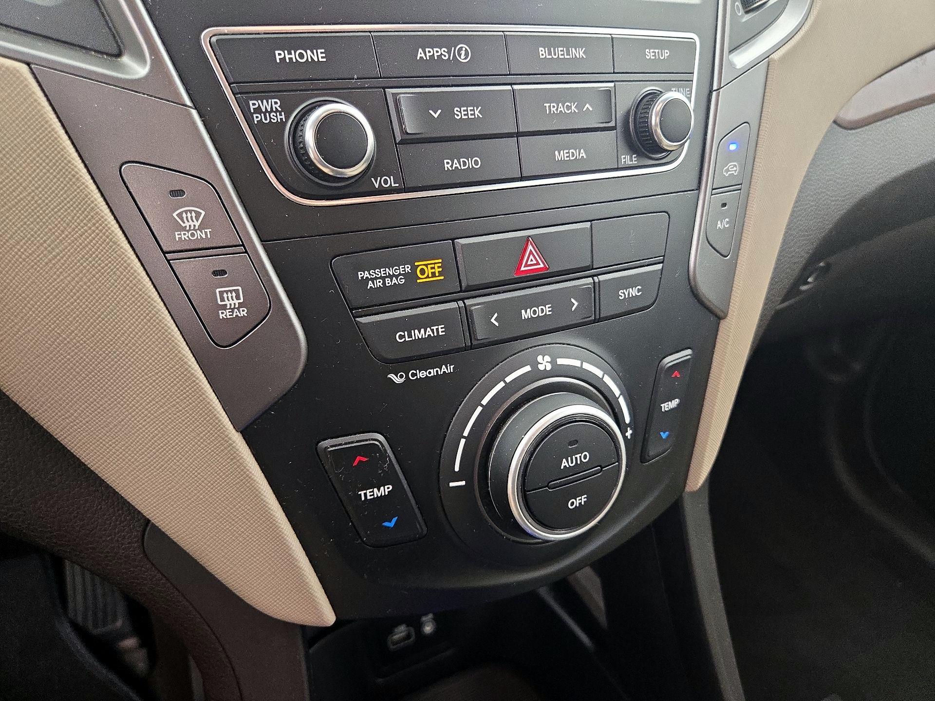 Thumbnail: 2018 Hyundai Santa Fe - 16