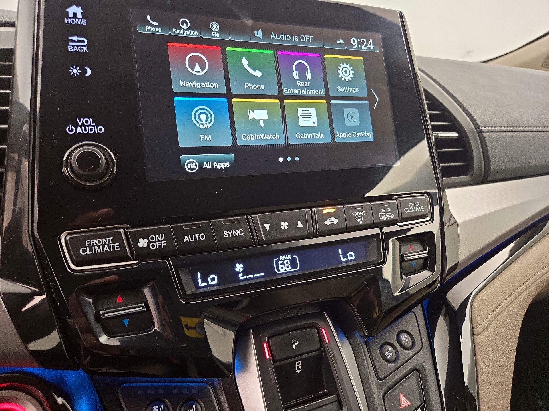 Thumbnail: 2018 Honda Odyssey - 17