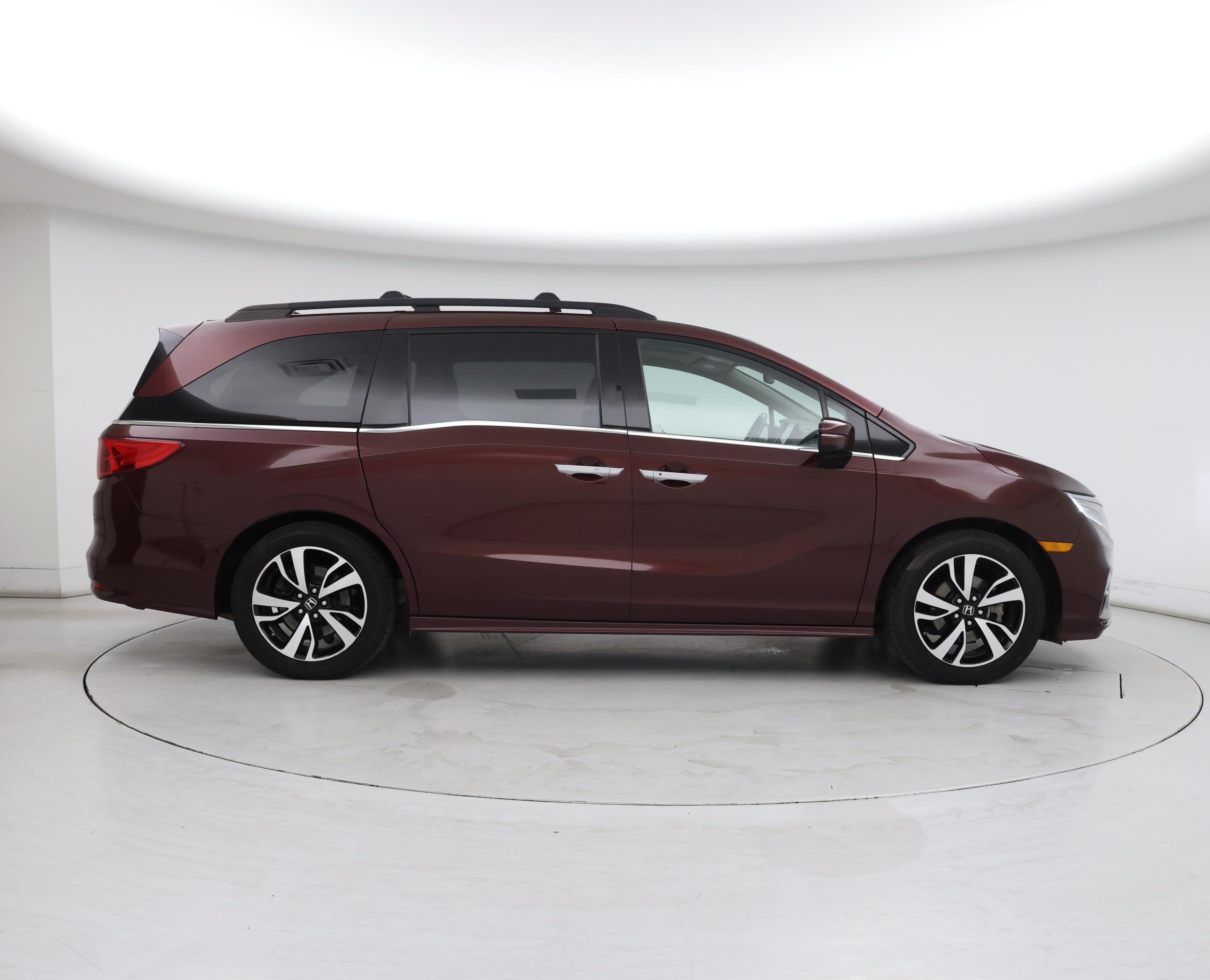 Thumbnail: 2018 Honda Odyssey - 7