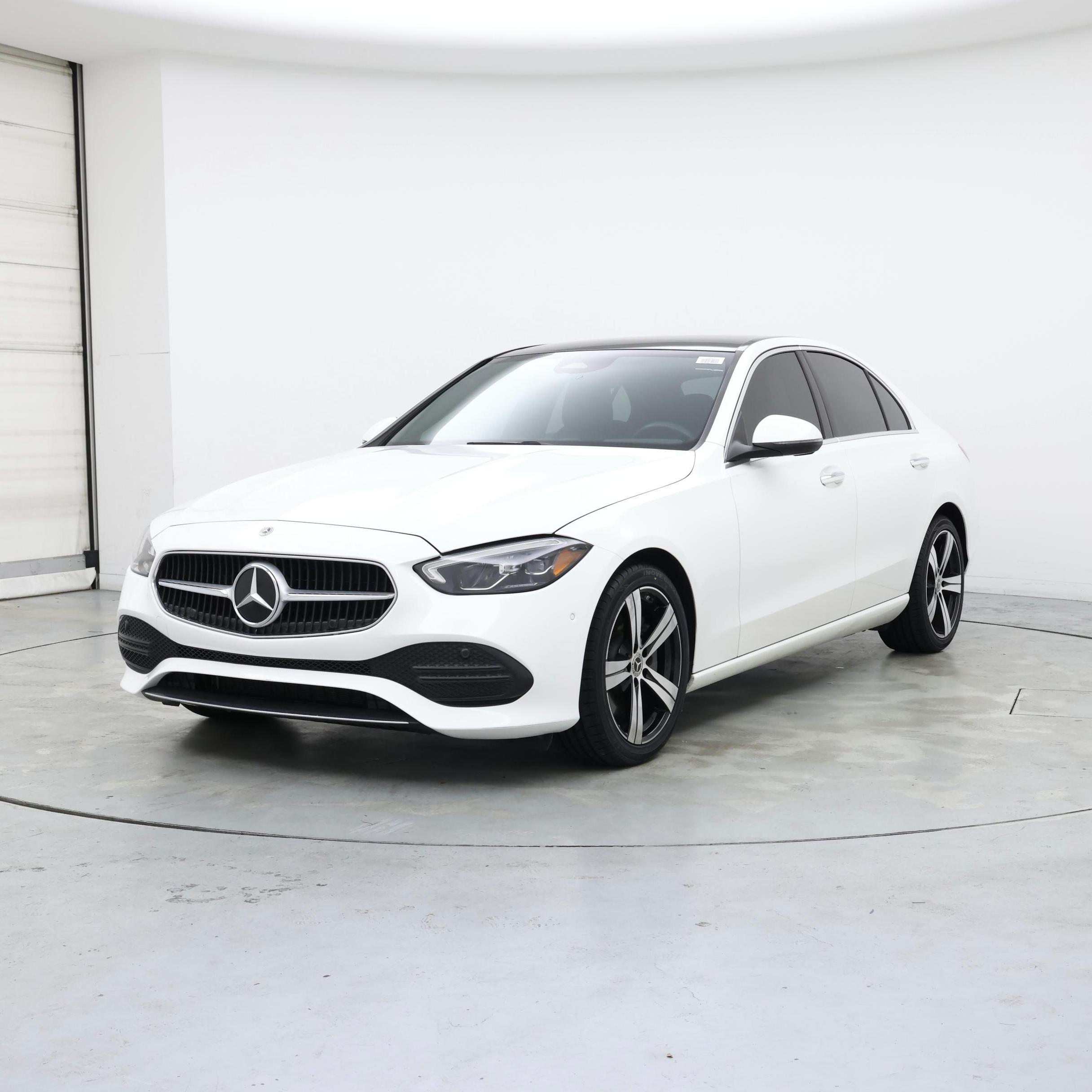 Thumbnail: 2024 Mercedes-Benz C-Class - 4