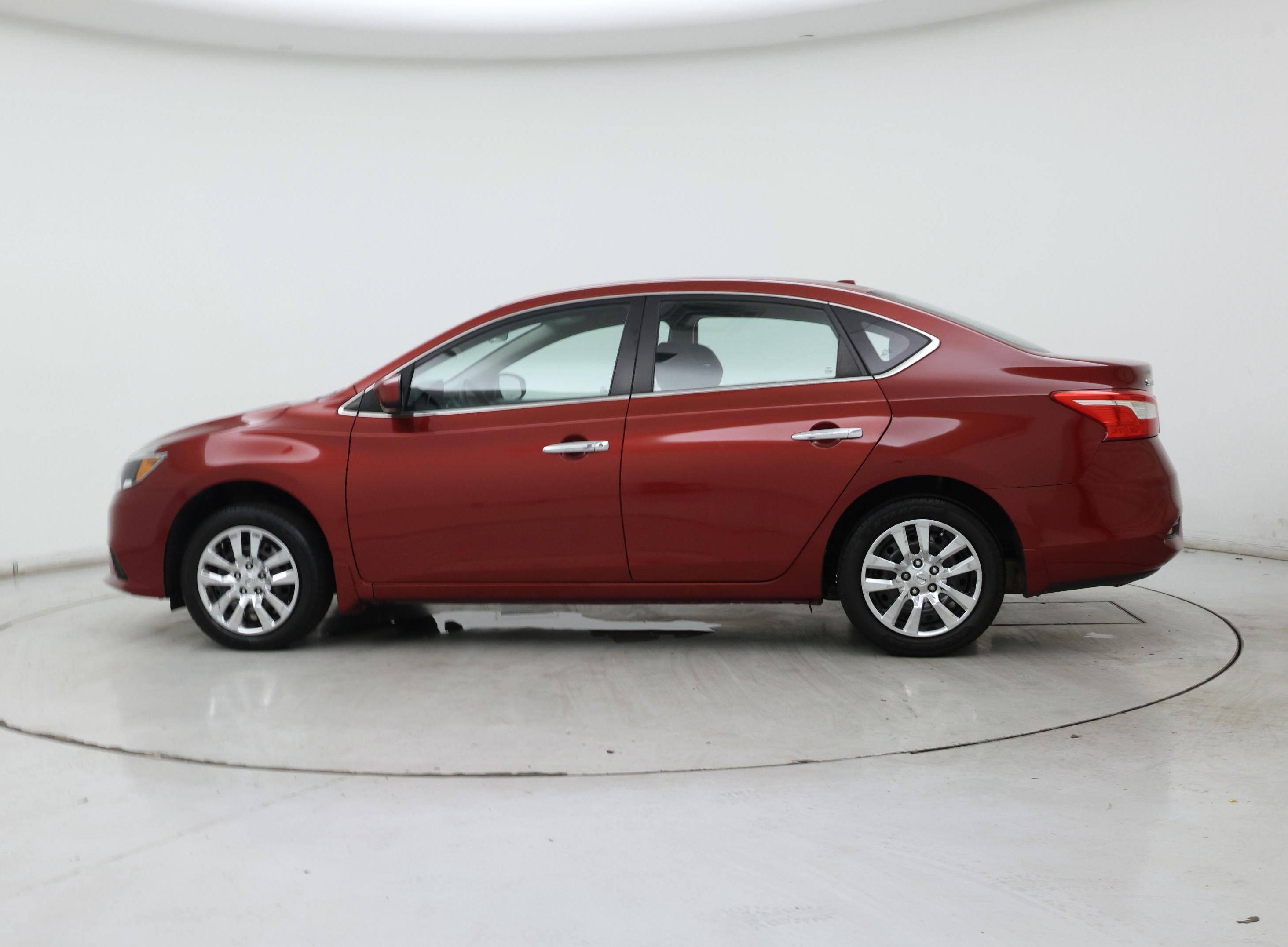 Thumbnail: 2016 Nissan Sentra - 3