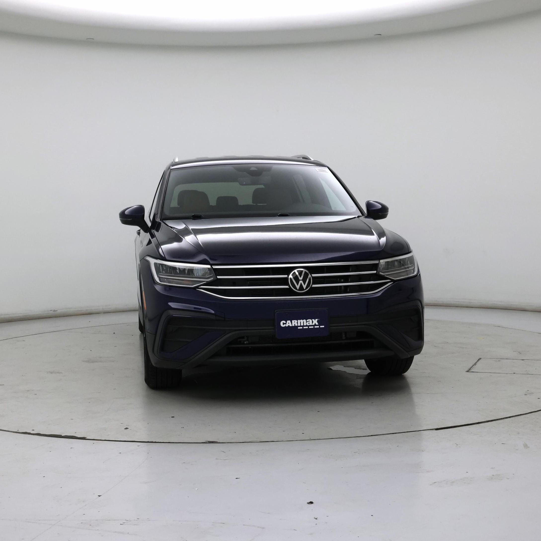 Thumbnail: 2022 Volkswagen Tiguan - 5