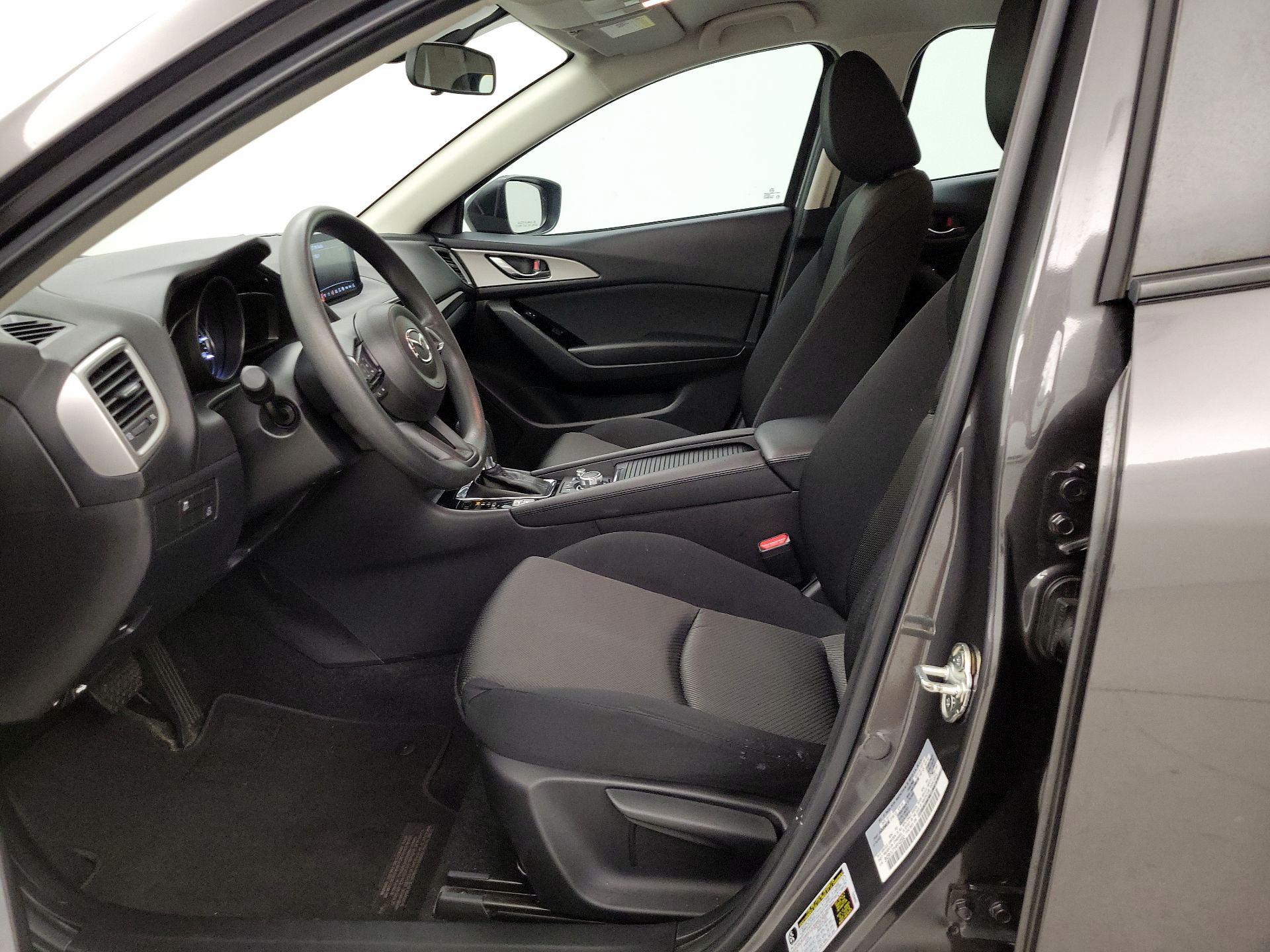 Thumbnail: 2017 Mazda Mazda3 - 11