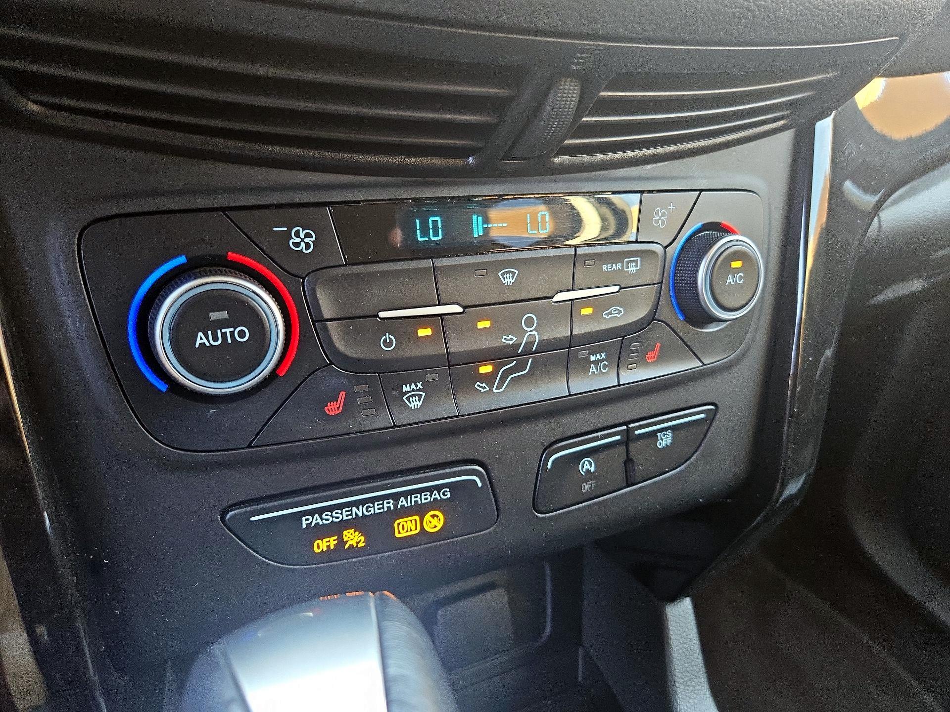 Thumbnail: 2018 Ford Escape - 16