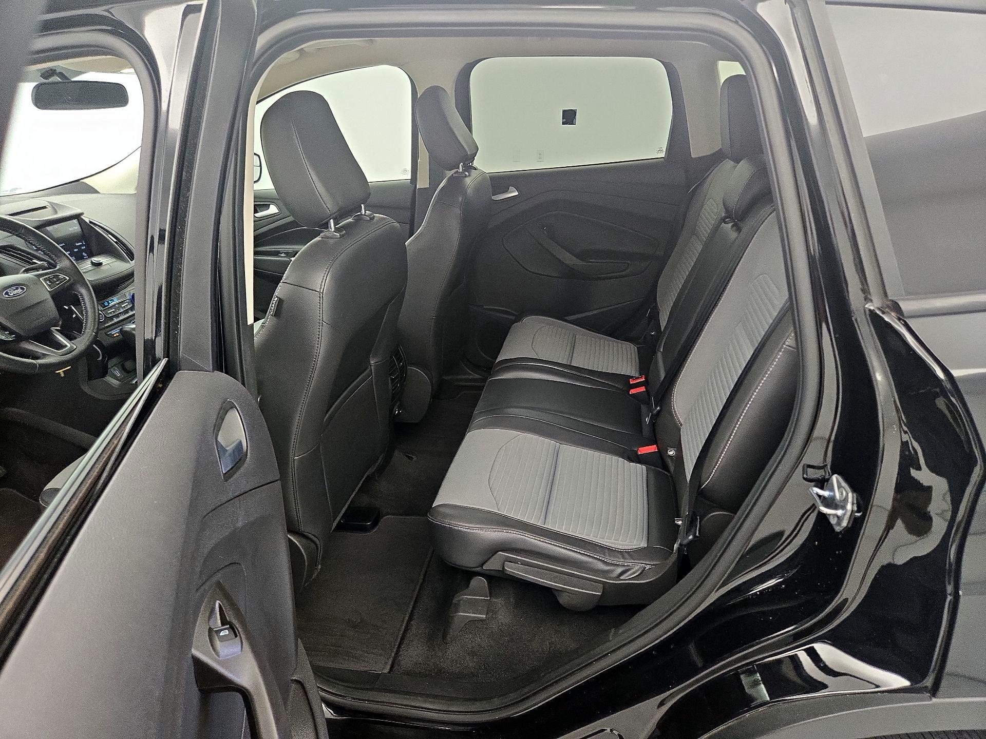 Thumbnail: 2018 Ford Escape - 19