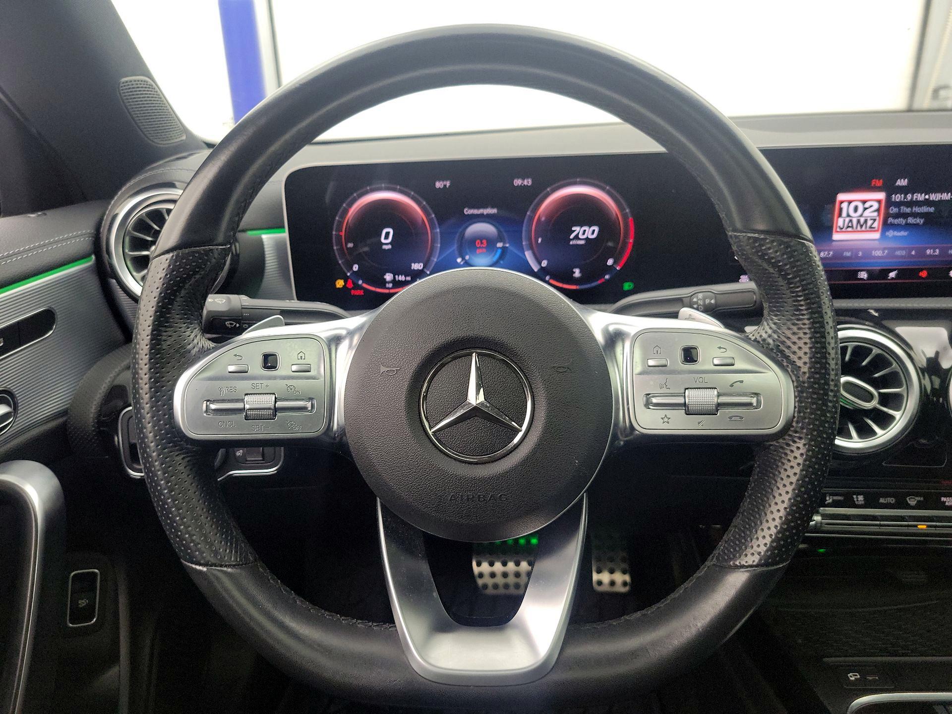 Thumbnail: 2020 Mercedes-Benz CLA - 10