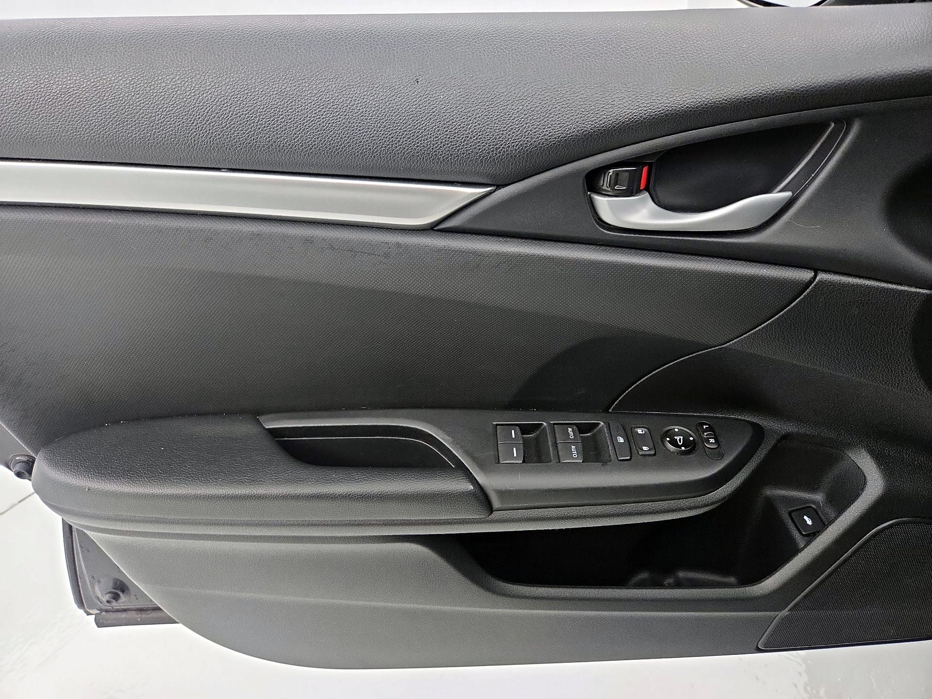 Thumbnail: 2019 Honda Civic - 12