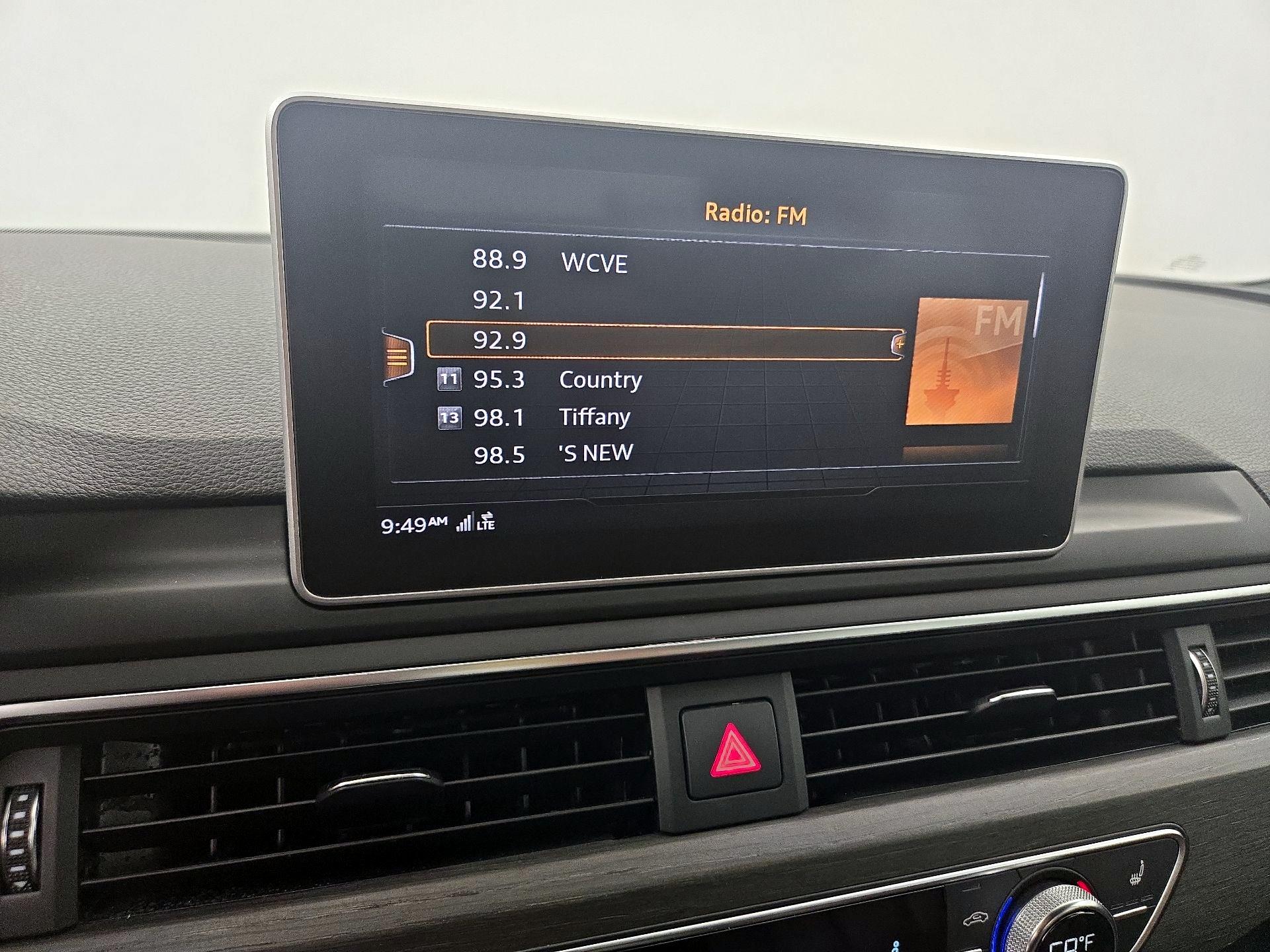 Thumbnail: 2019 Audi A4 - 16
