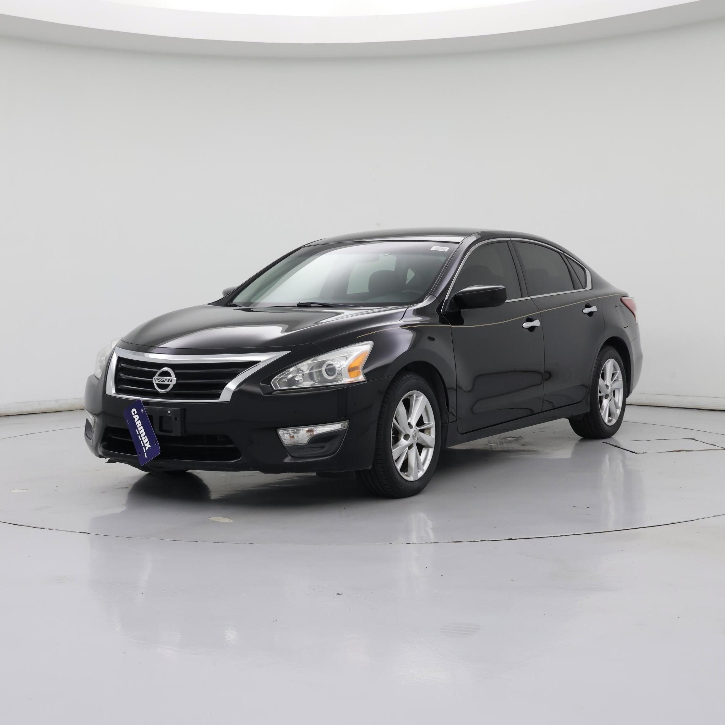 Thumbnail: 2013 Nissan Altima - 4