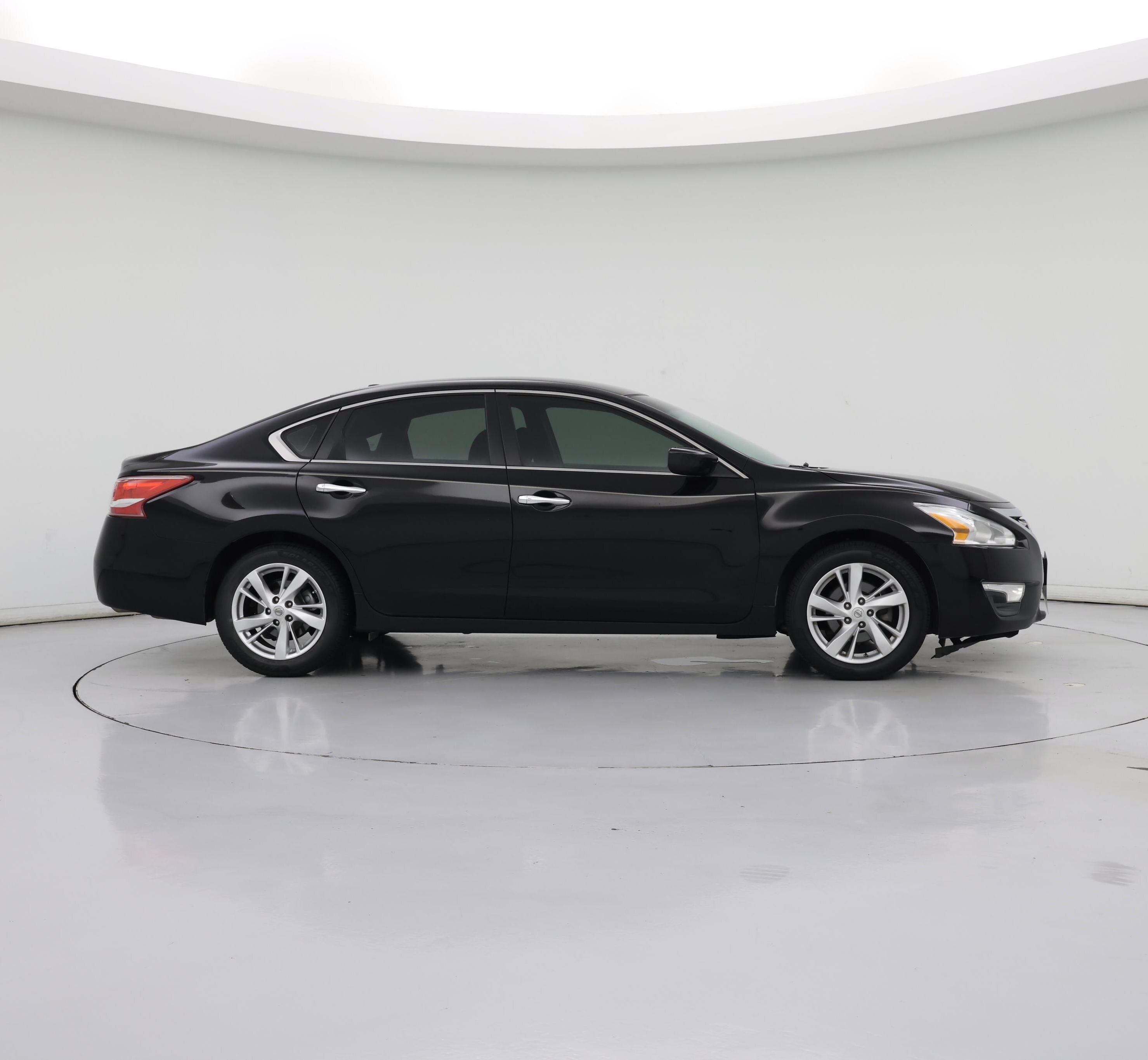 Thumbnail: 2013 Nissan Altima - 7
