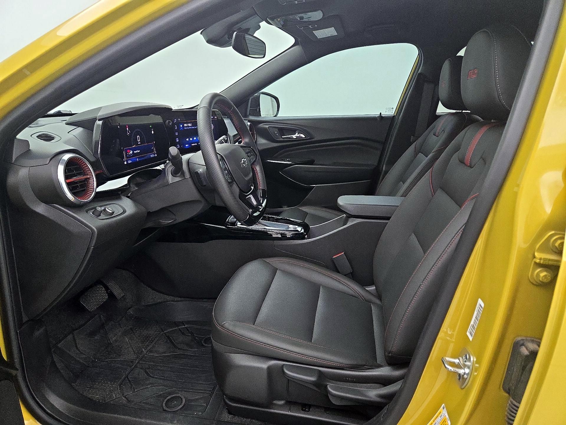 Thumbnail: 2025 Chevrolet Trax - 11