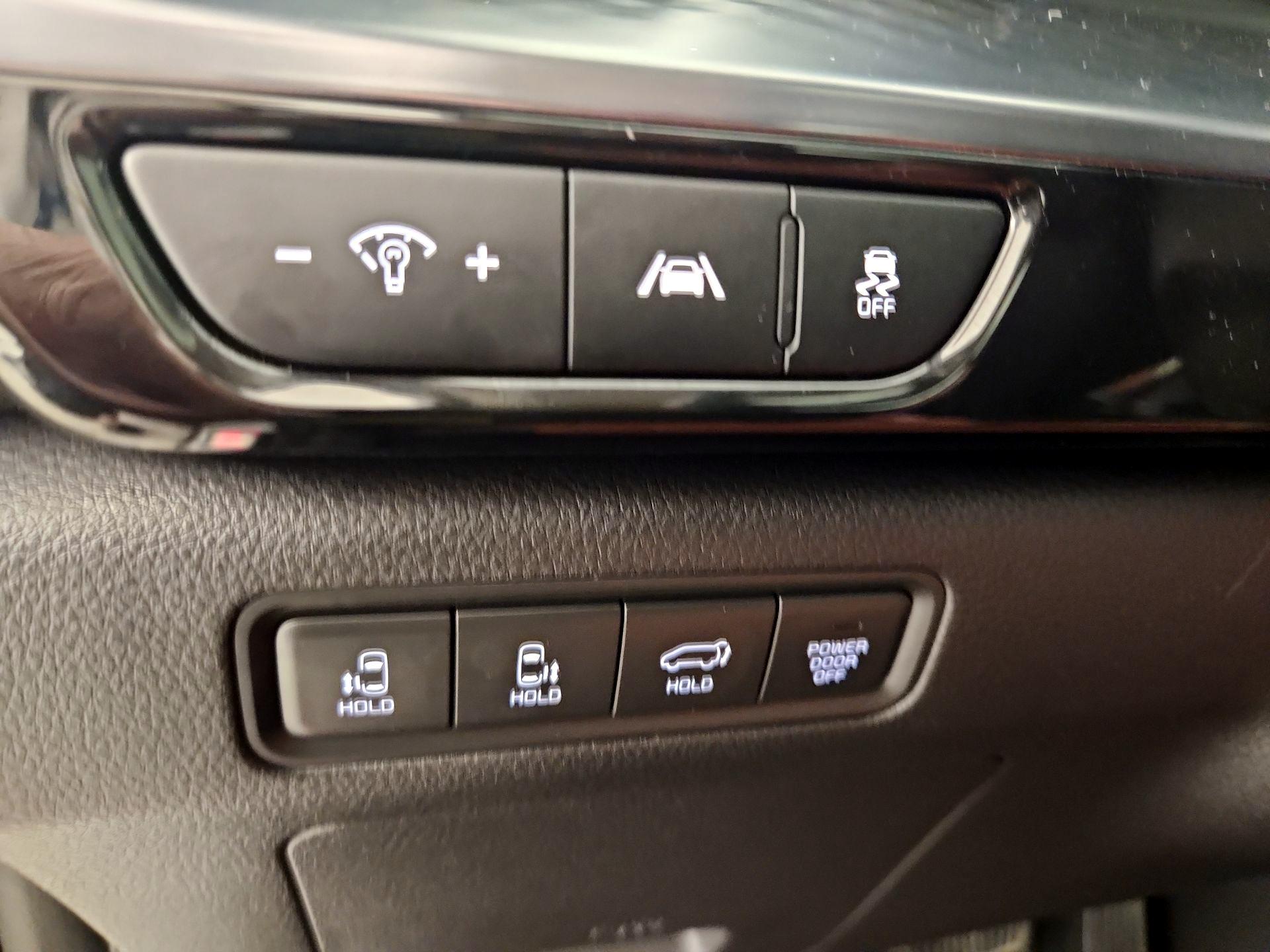 Thumbnail: 2024 Kia Carnival - 13