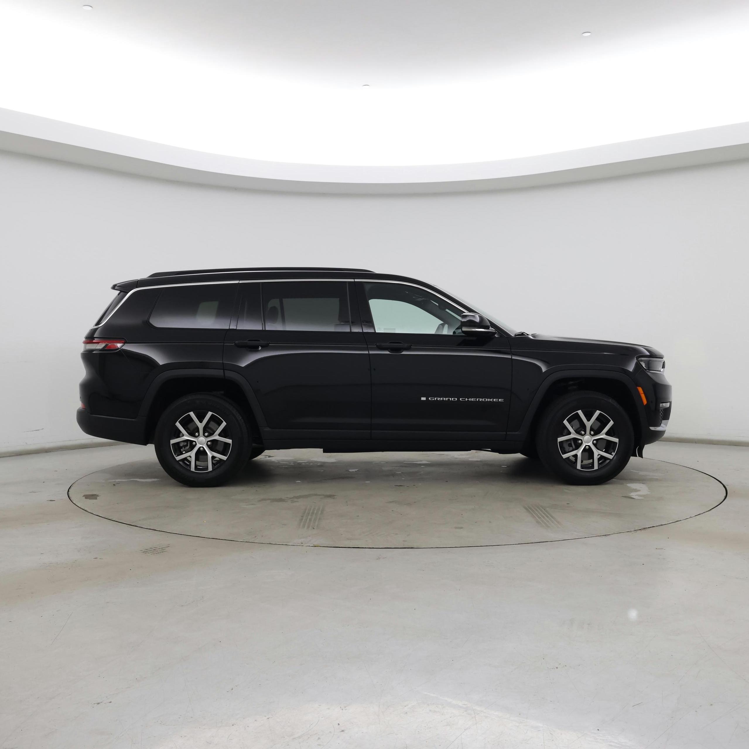 Thumbnail: 2024 Jeep Grand Cherokee L - 7