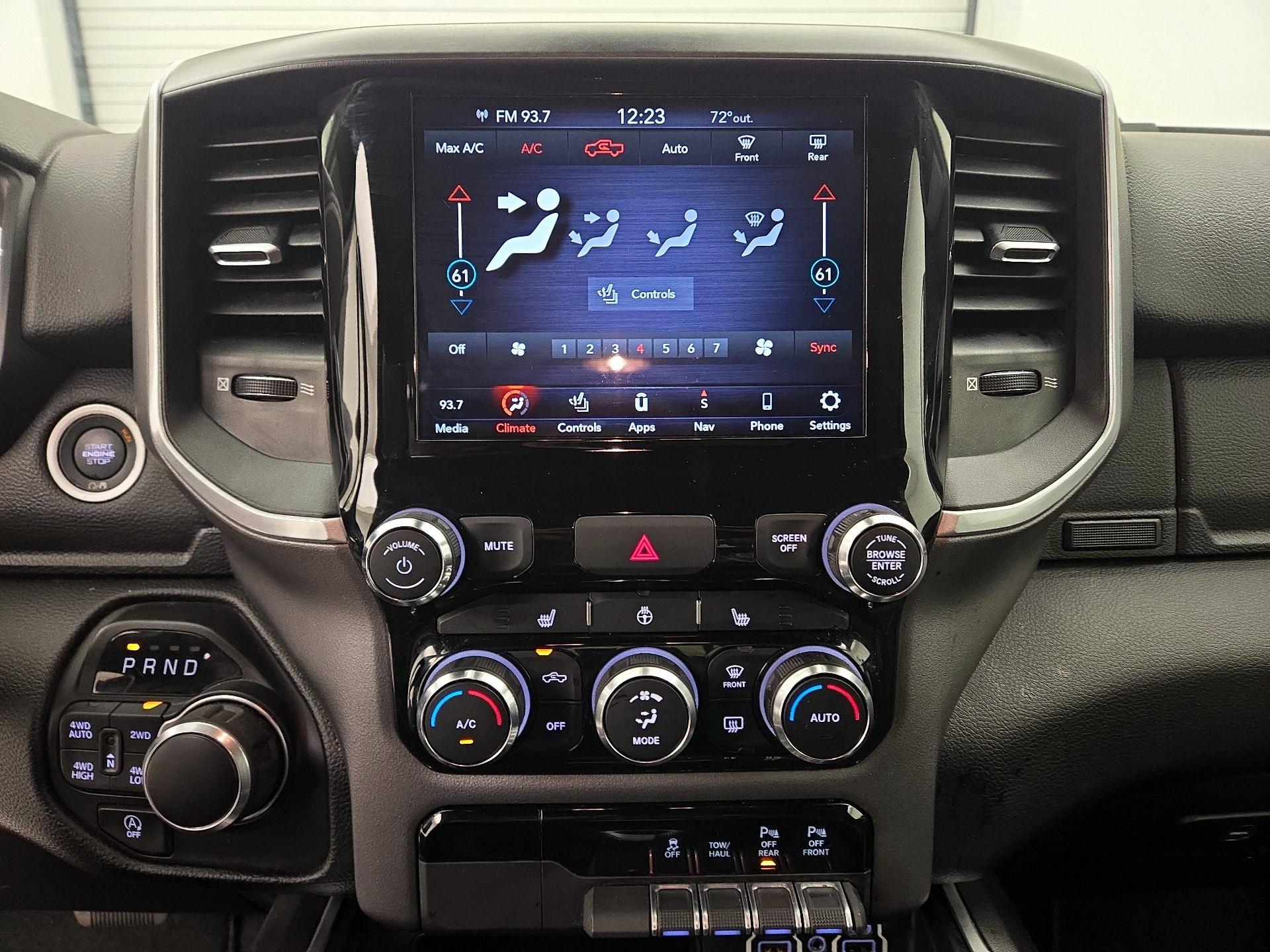 Thumbnail: 2021 RAM 1500 - 15