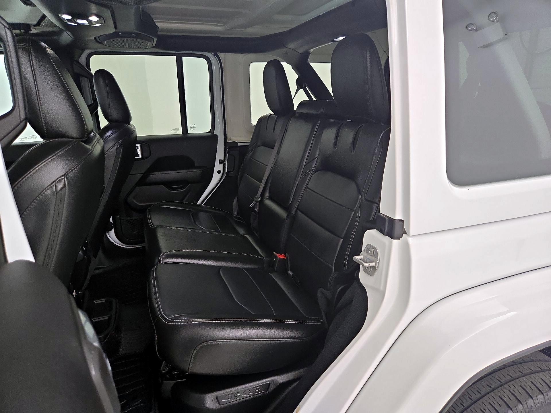 Thumbnail: 2022 Jeep Wrangler - 20