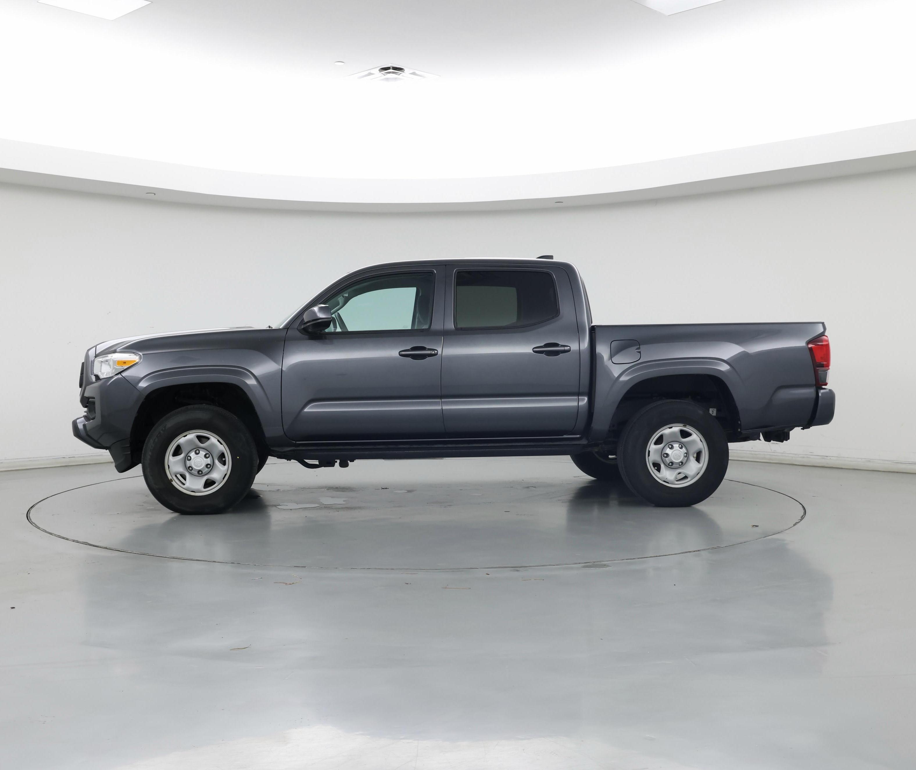 Thumbnail: 2022 Toyota Tacoma - 3