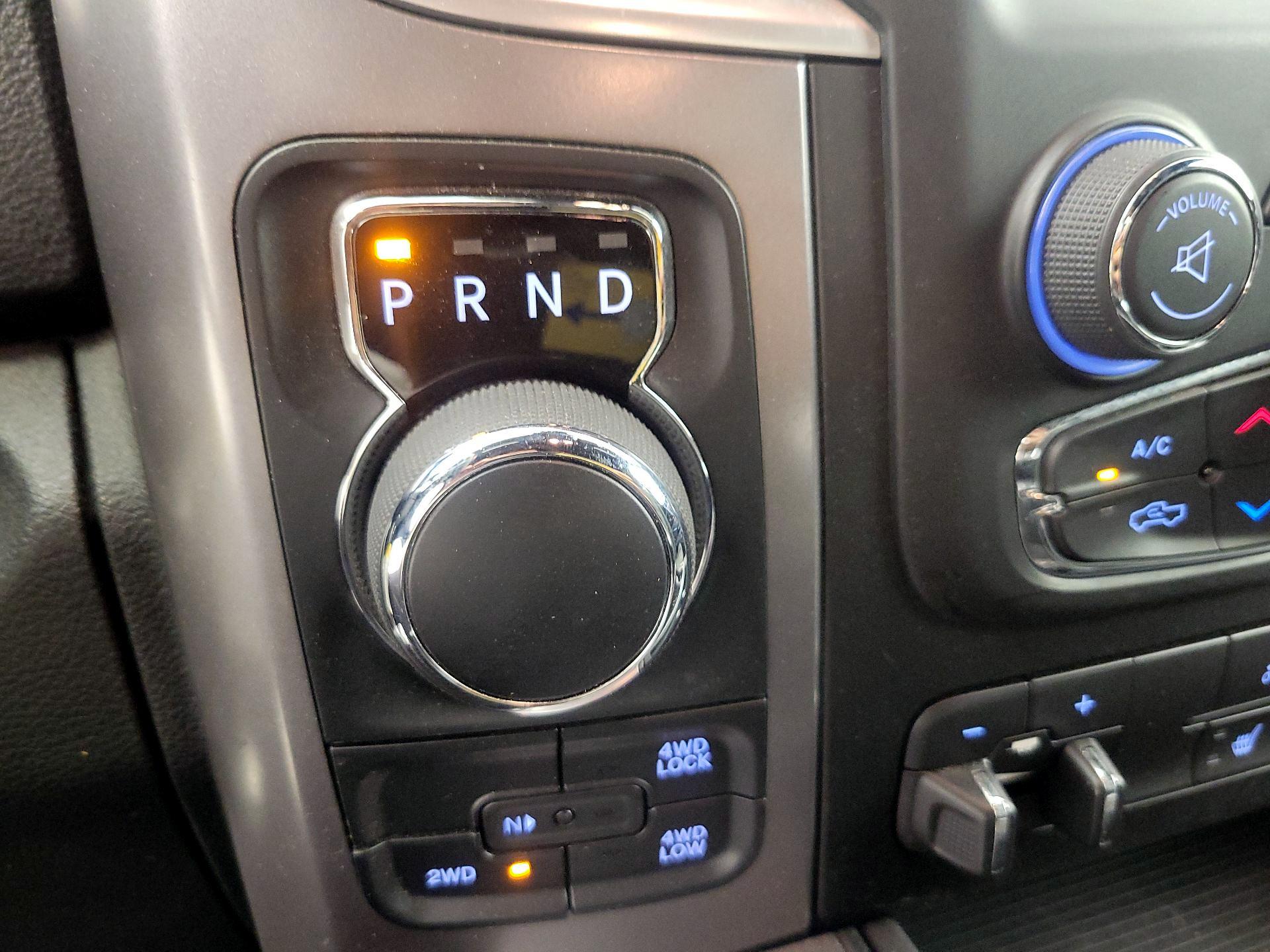 Thumbnail: 2021 RAM 1500 Classic - 17