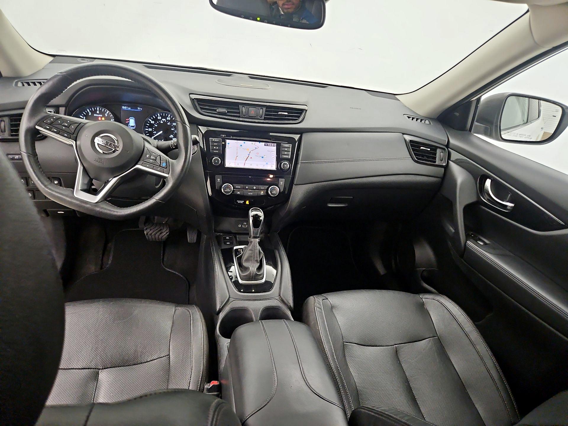 Thumbnail: 2020 Nissan Rogue - 9