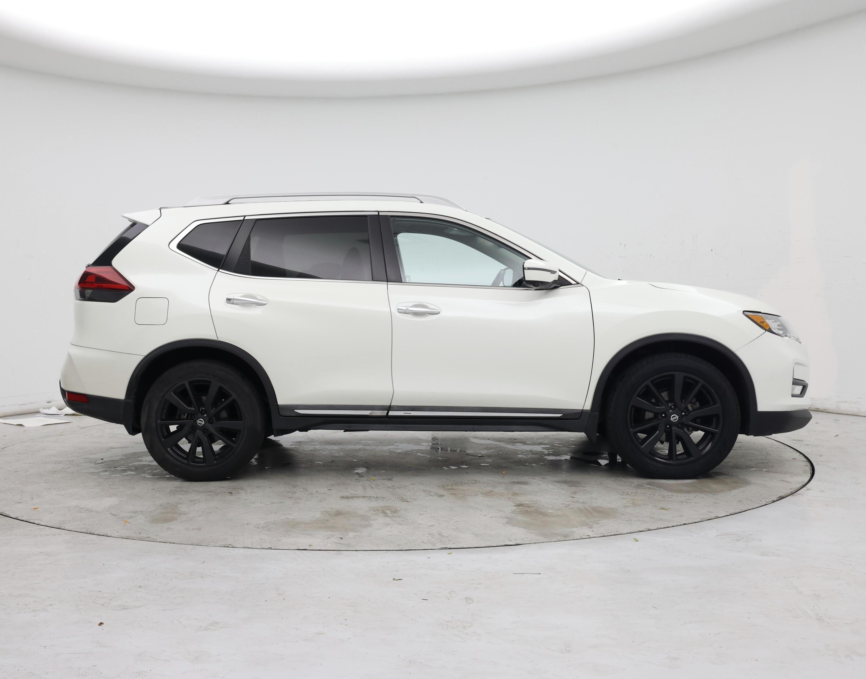 Thumbnail: 2020 Nissan Rogue - 7
