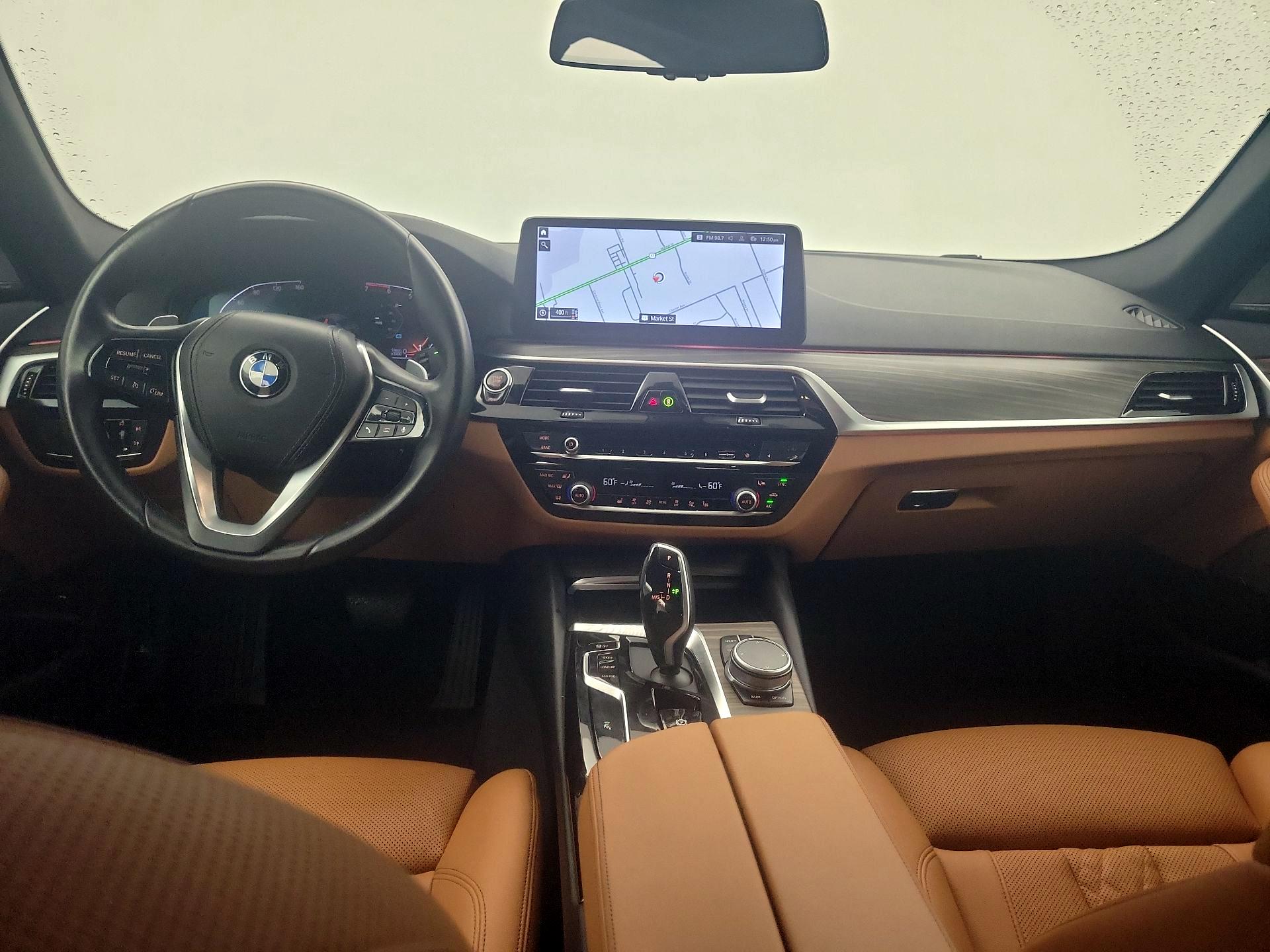 Thumbnail: 2022 BMW 5 Series - 9