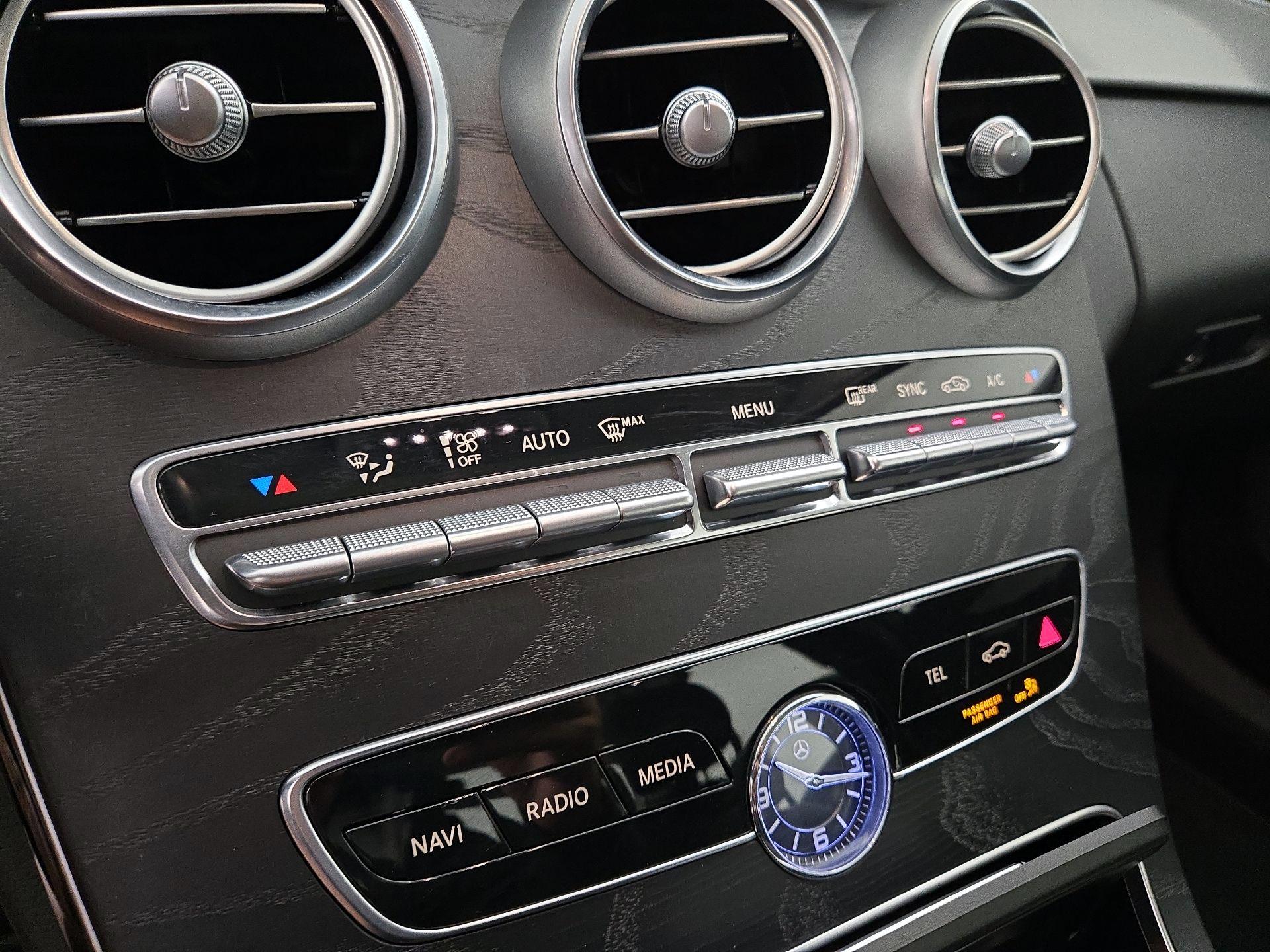 Thumbnail: 2021 Mercedes-Benz C-Class - 16