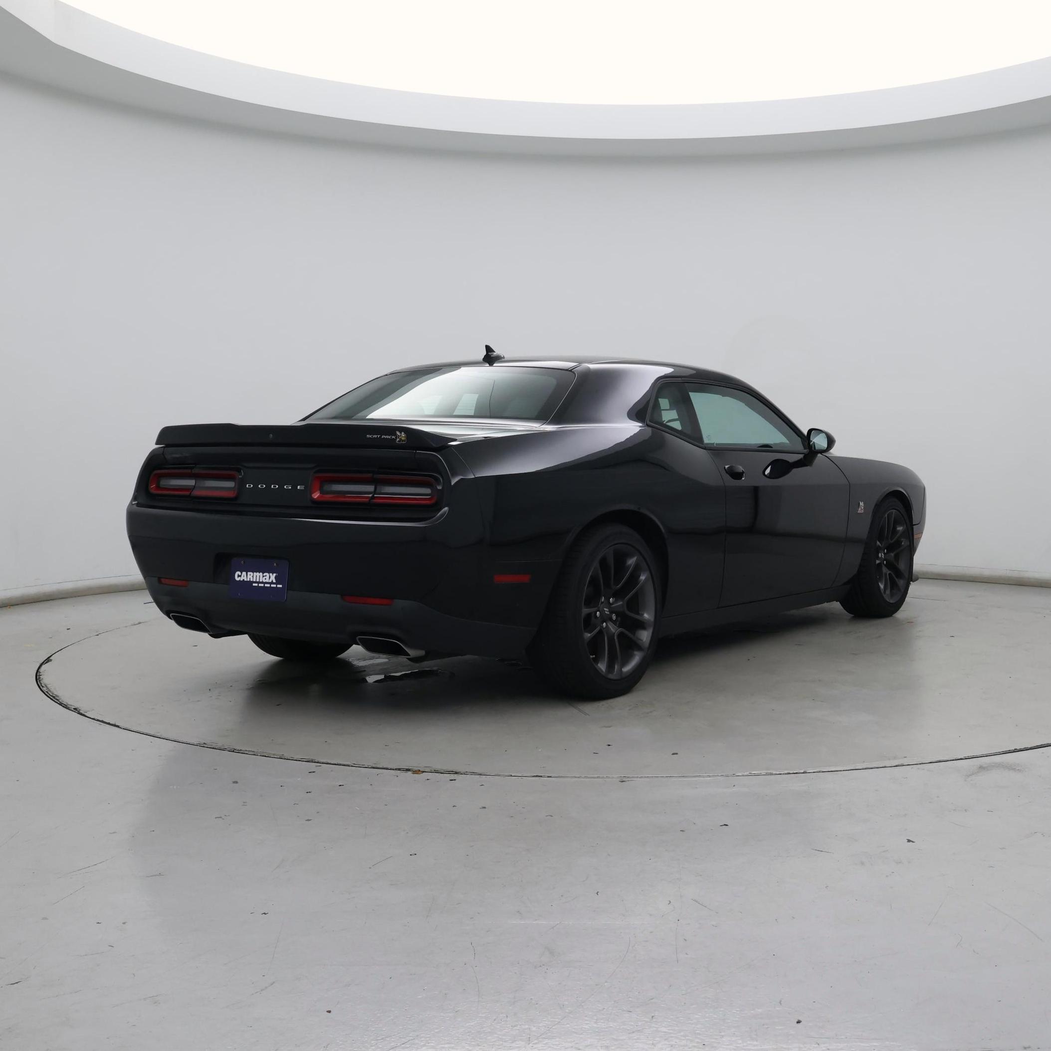 Thumbnail: 2021 Dodge Challenger - 8
