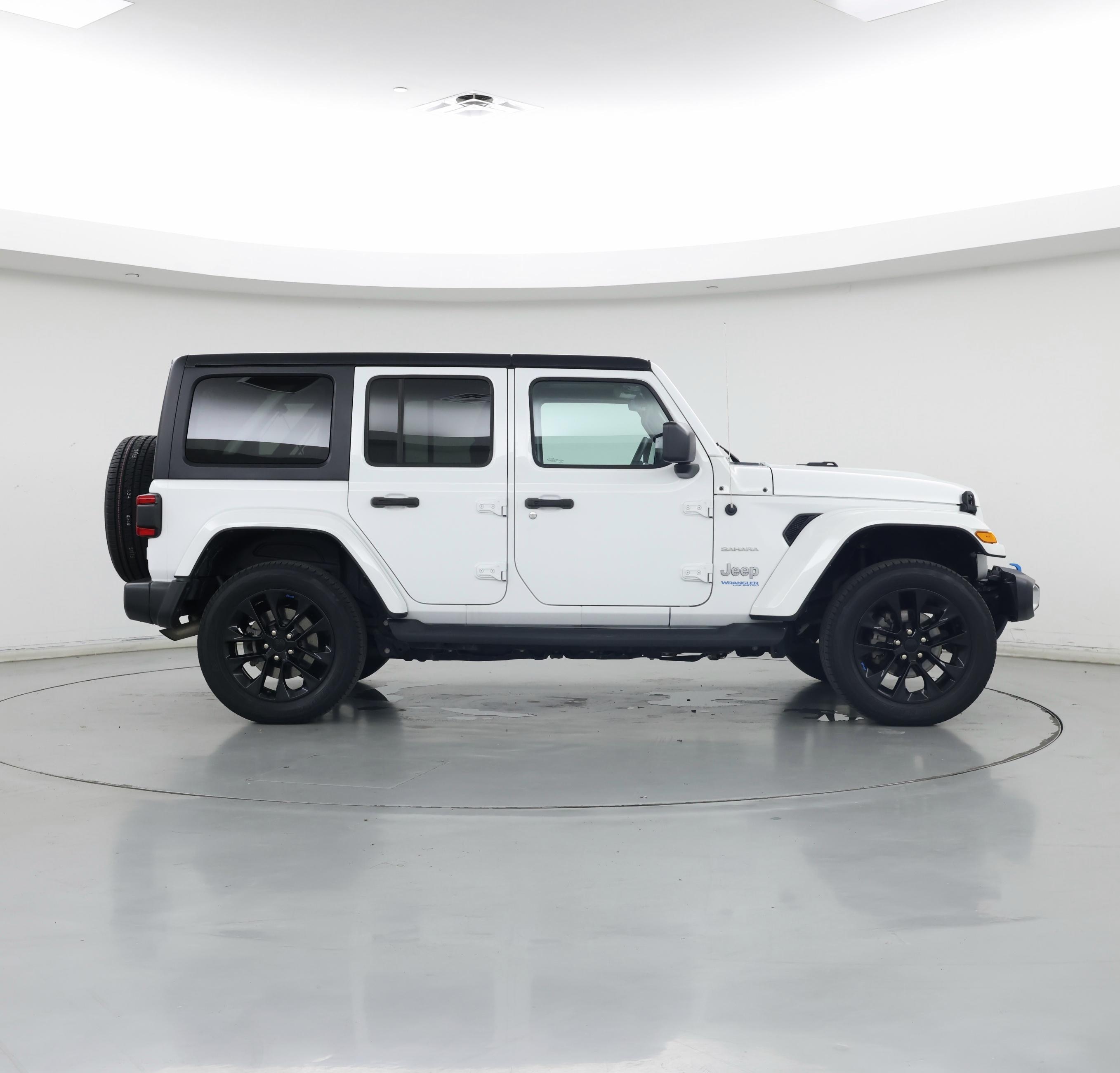Thumbnail: 2022 Jeep Wrangler - 7