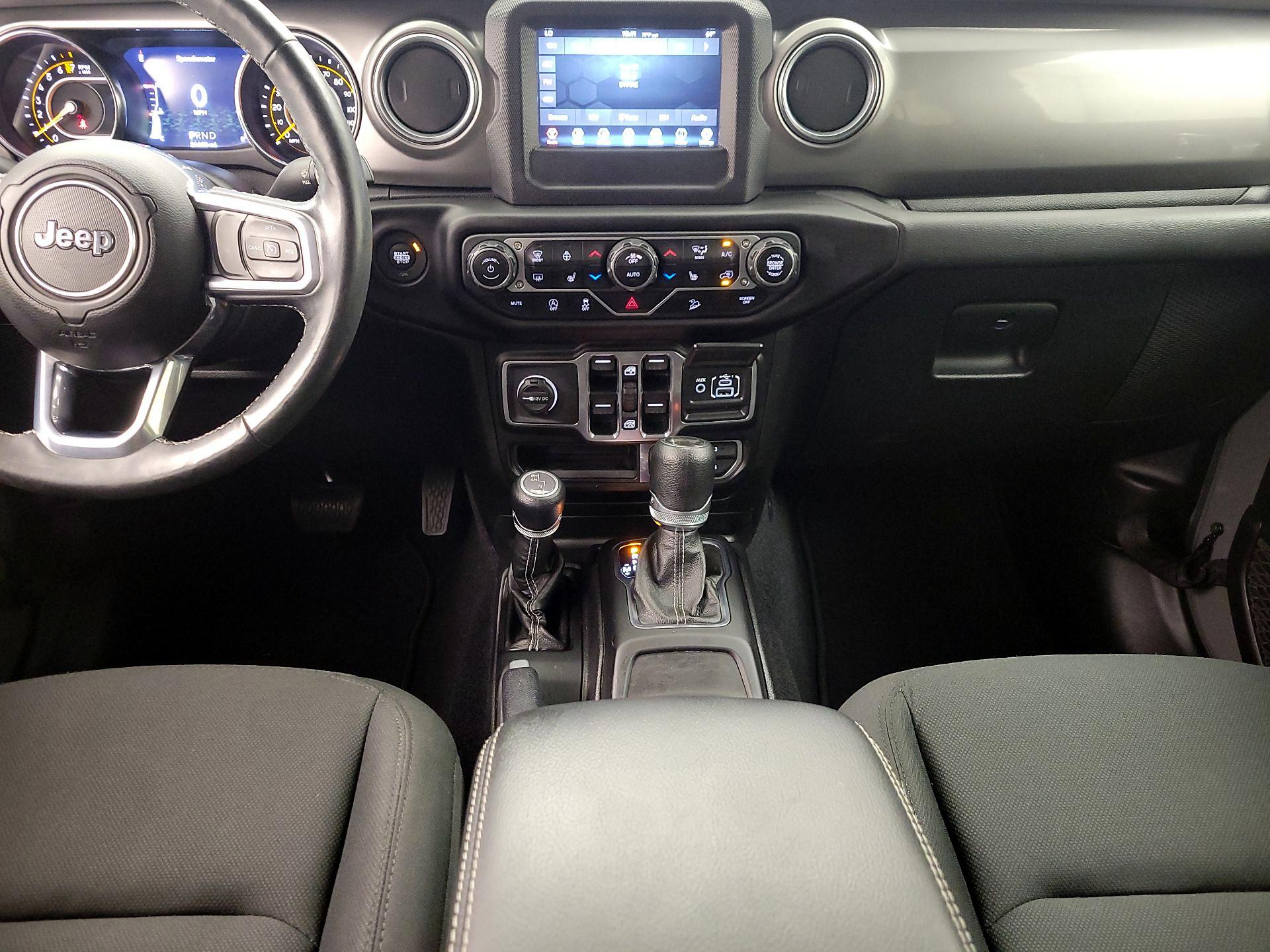 Thumbnail: 2021 Jeep Wrangler - 17