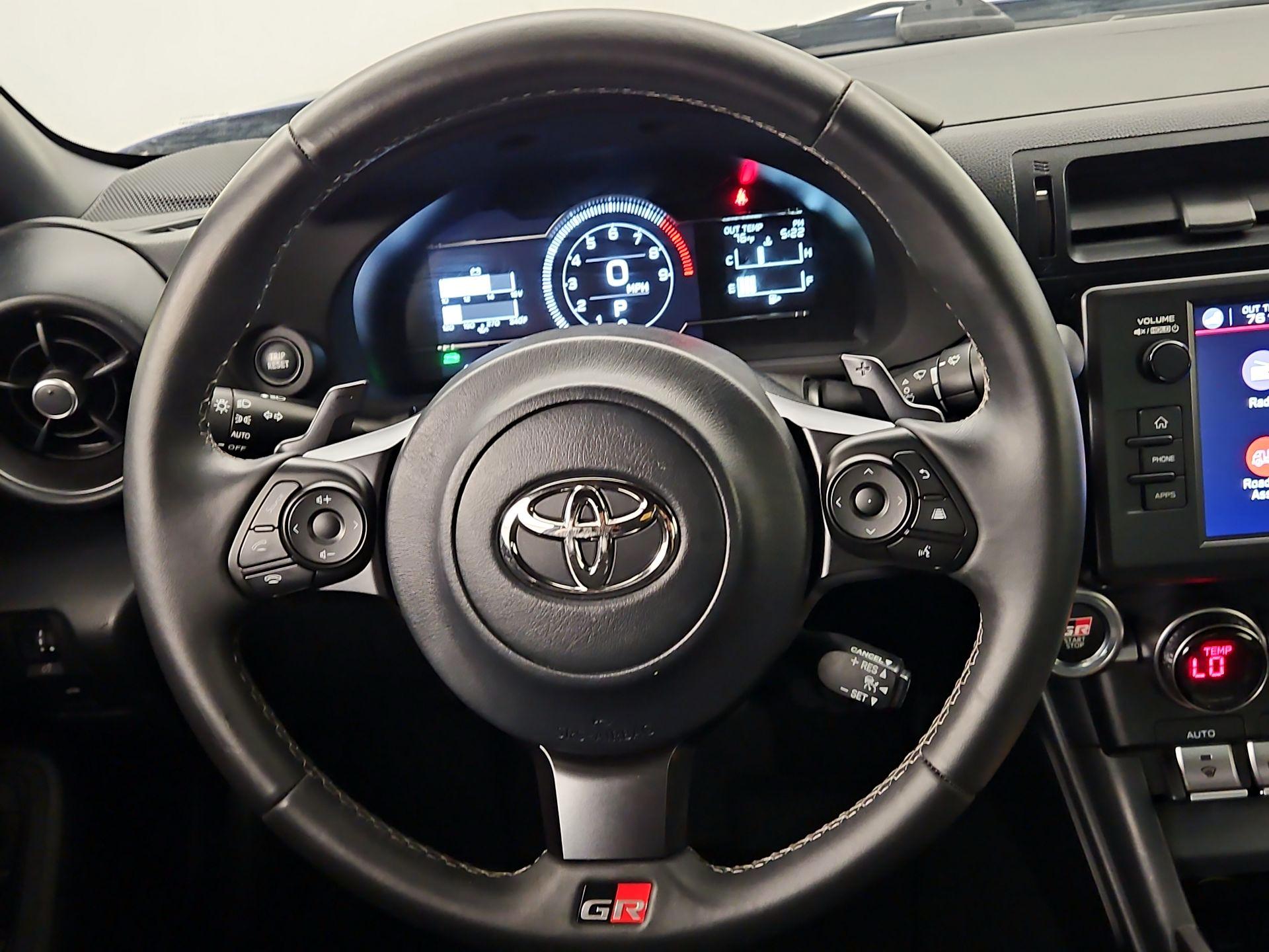 Thumbnail: 2023 Toyota GR86 - 10