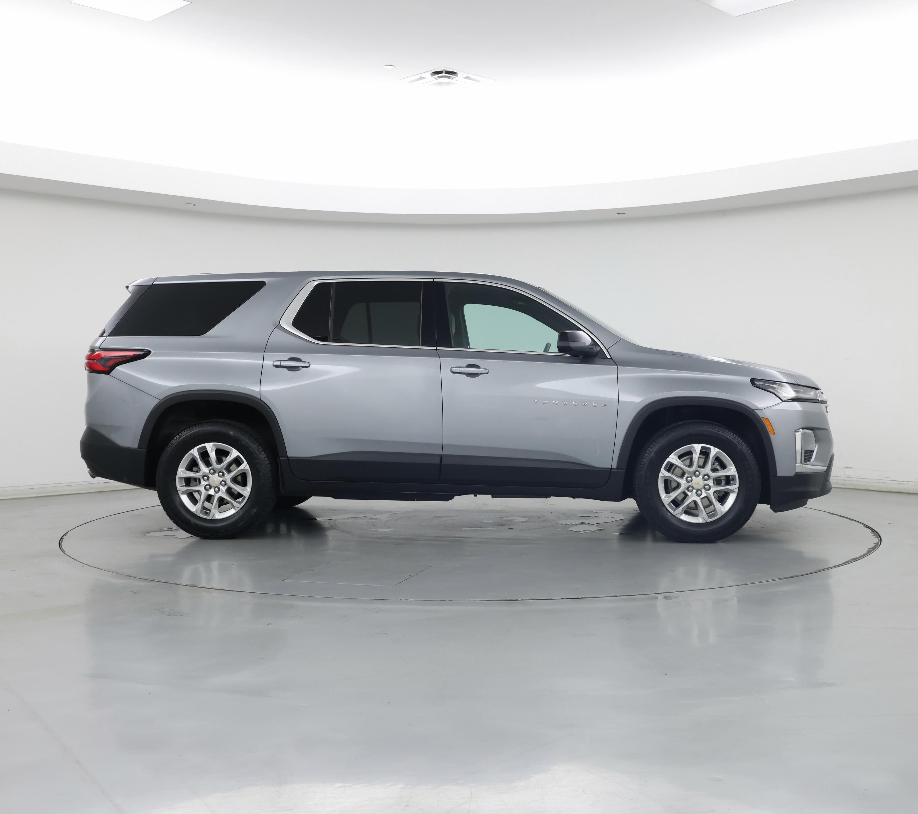 Thumbnail: 2023 Chevrolet Traverse - 7