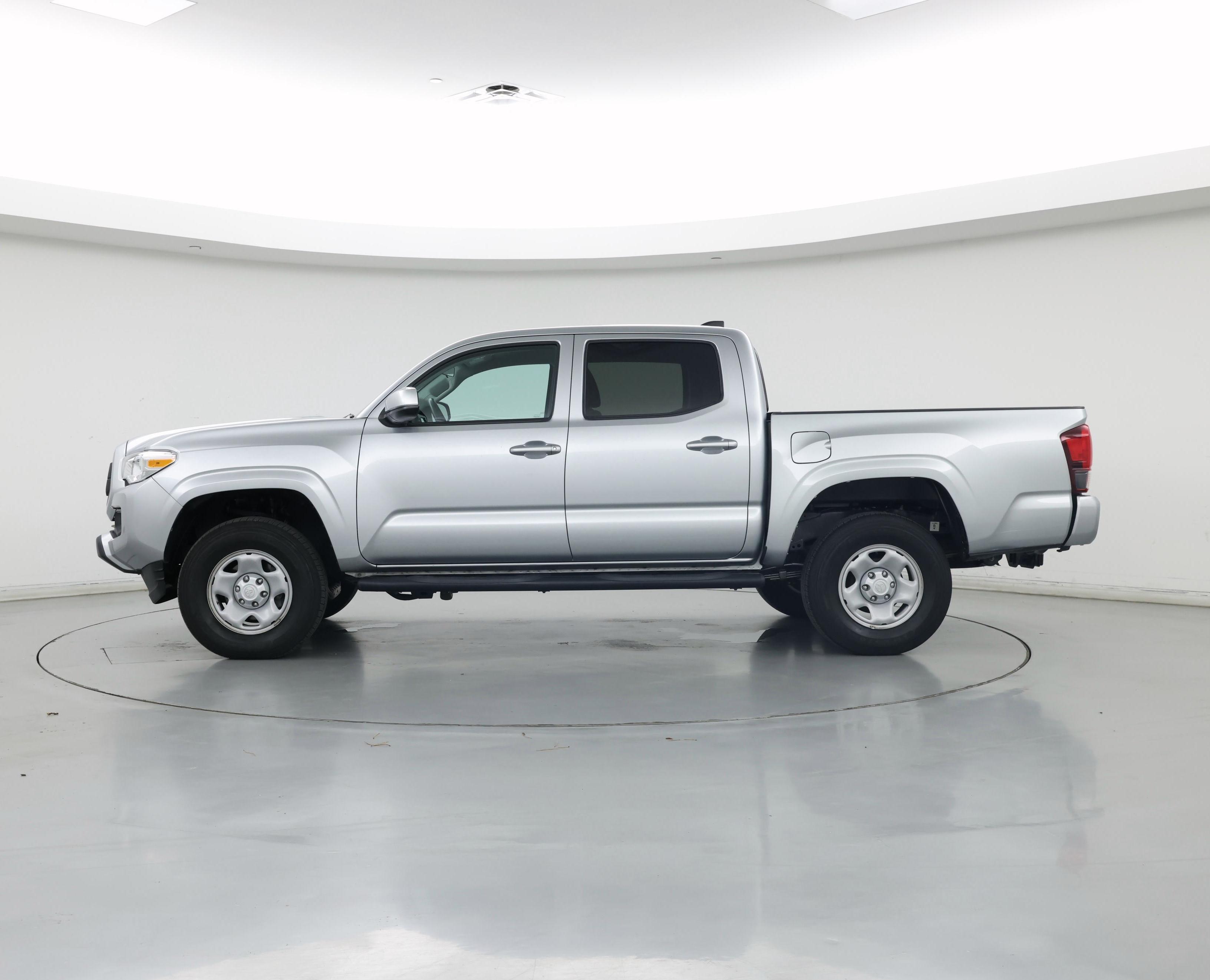 Thumbnail: 2022 Toyota Tacoma - 3