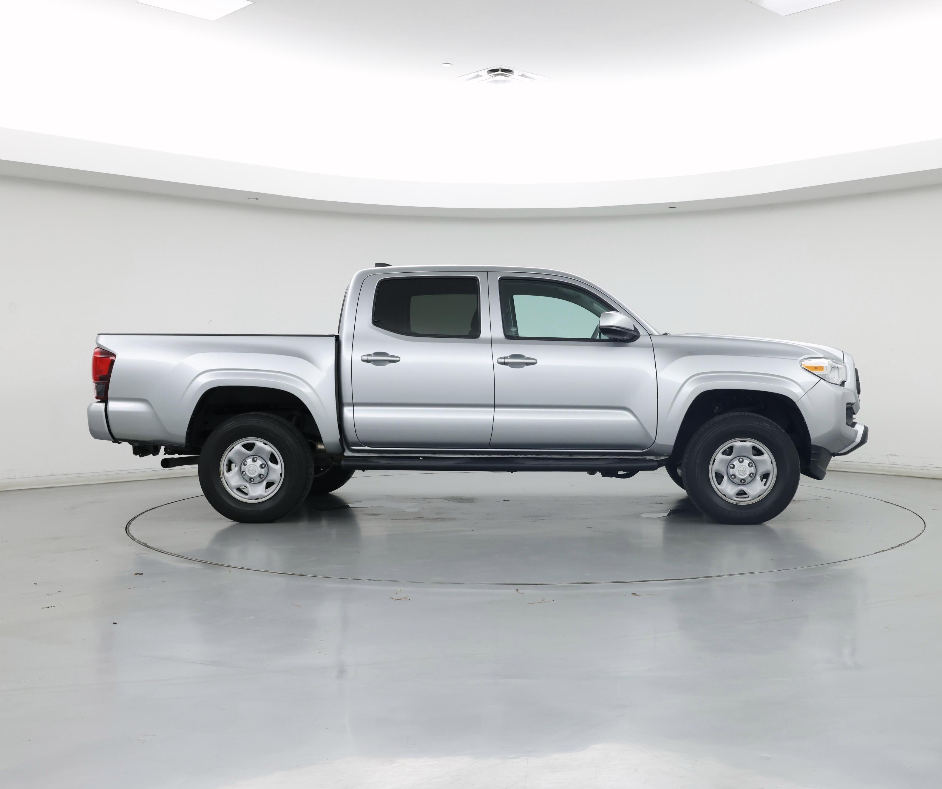Thumbnail: 2022 Toyota Tacoma - 7