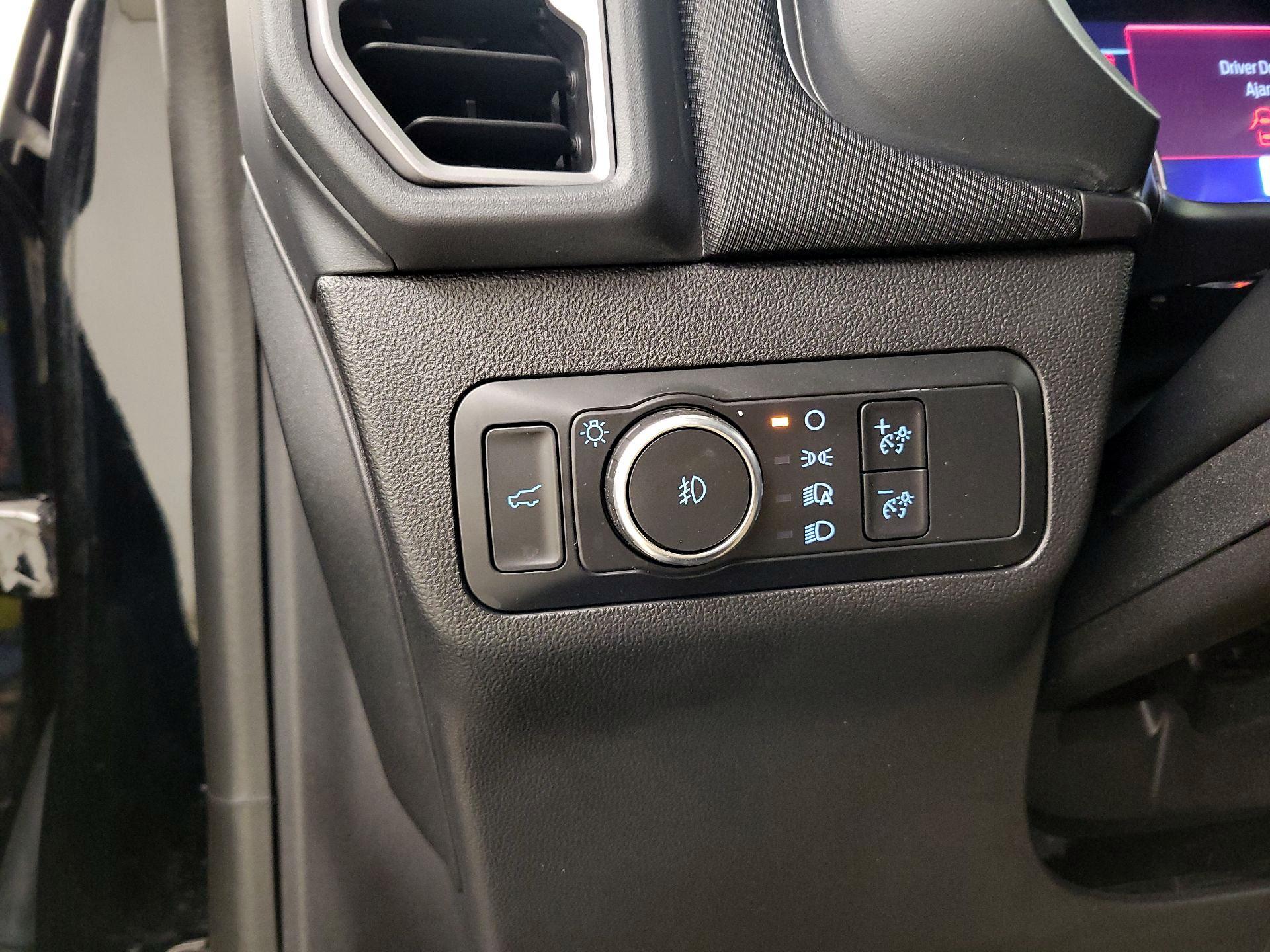 Thumbnail: 2022 Ford Bronco Sport - 13