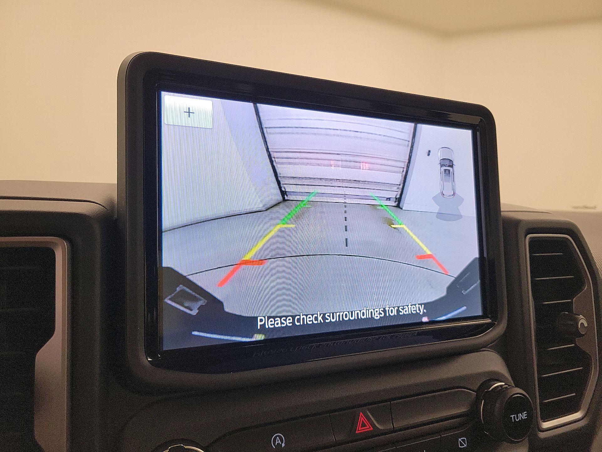 Thumbnail: 2022 Ford Bronco Sport - 14