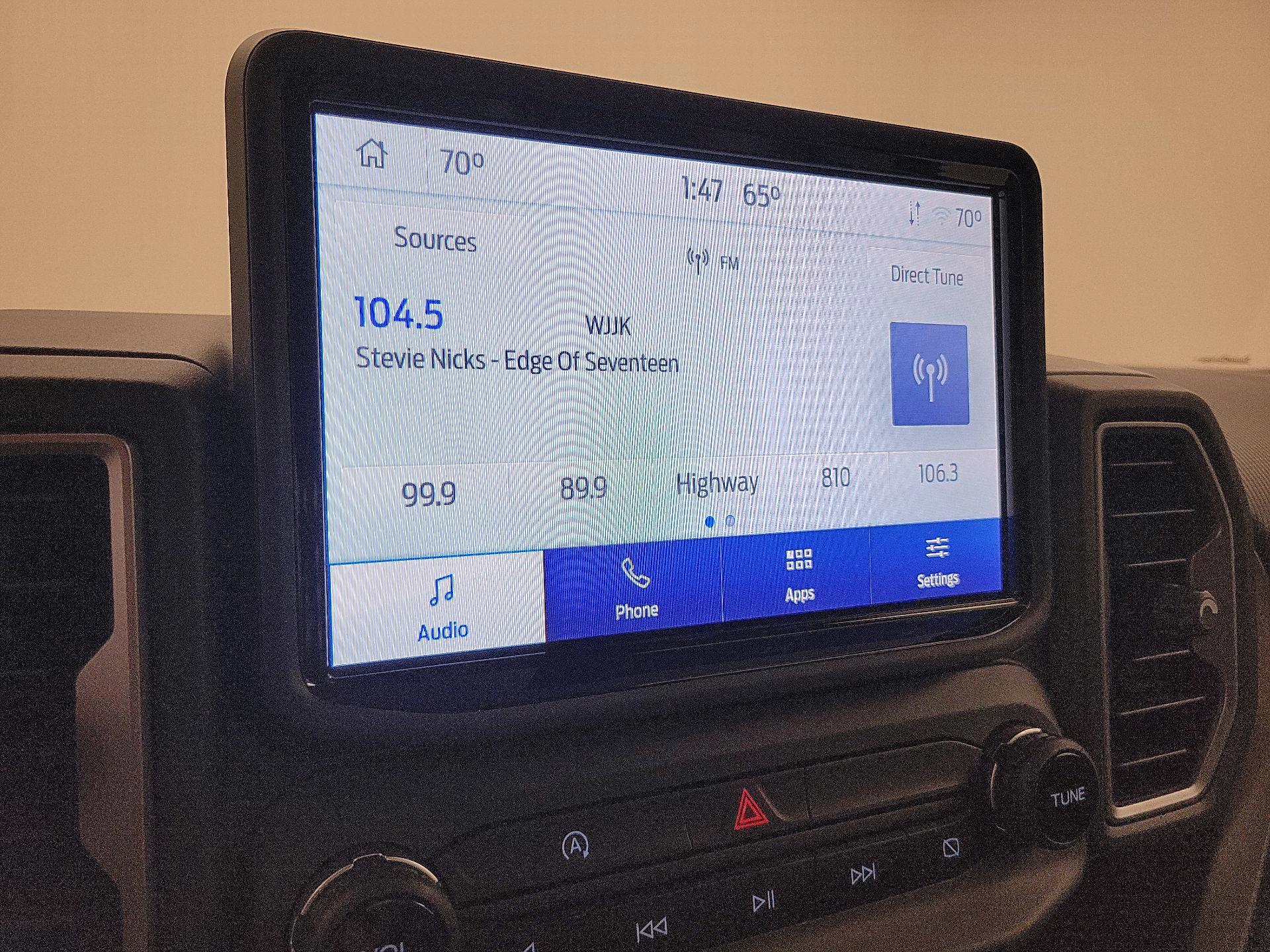 Thumbnail: 2022 Ford Bronco Sport - 15