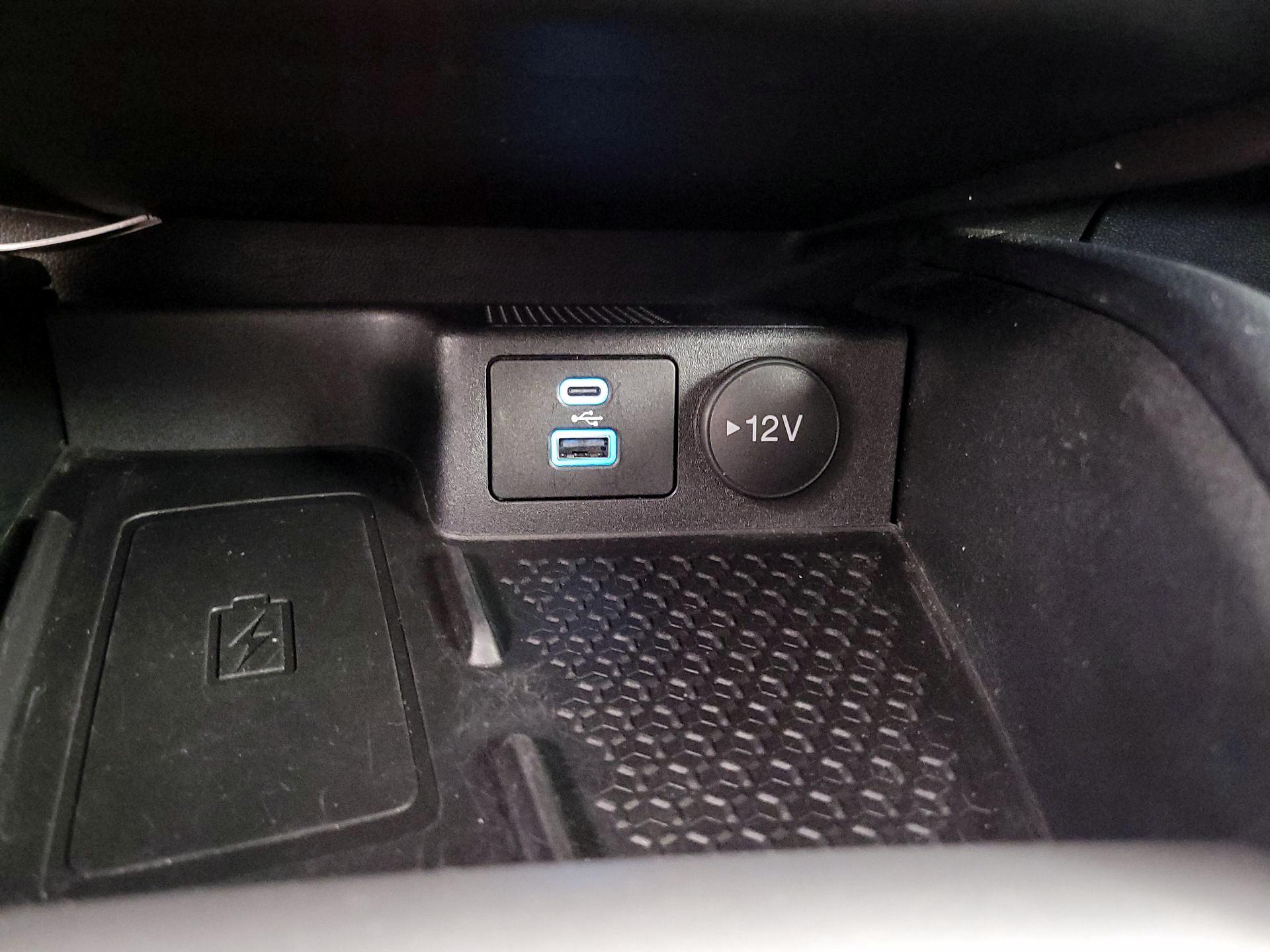 Thumbnail: 2022 Ford Bronco Sport - 18