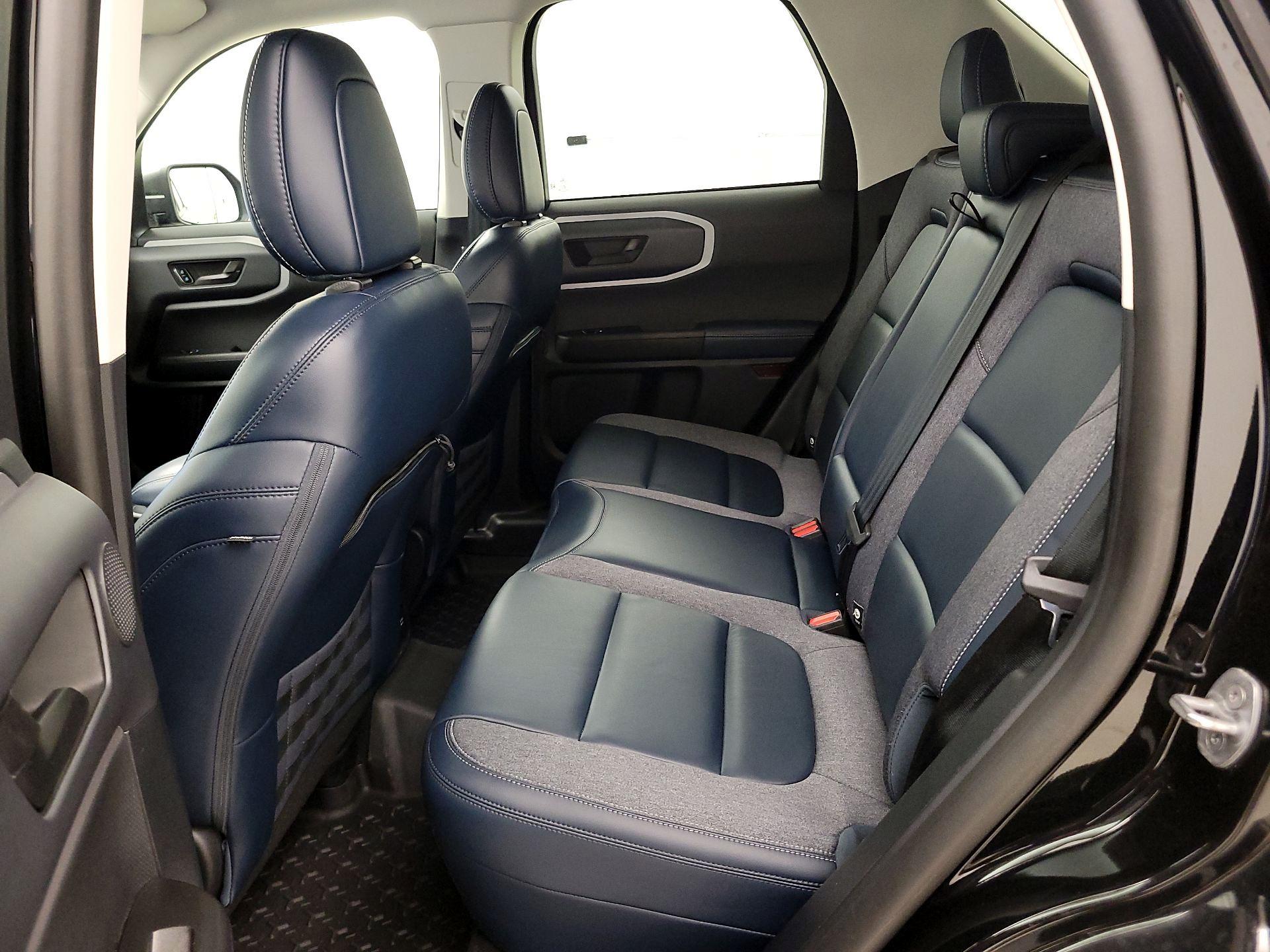 Thumbnail: 2022 Ford Bronco Sport - 19