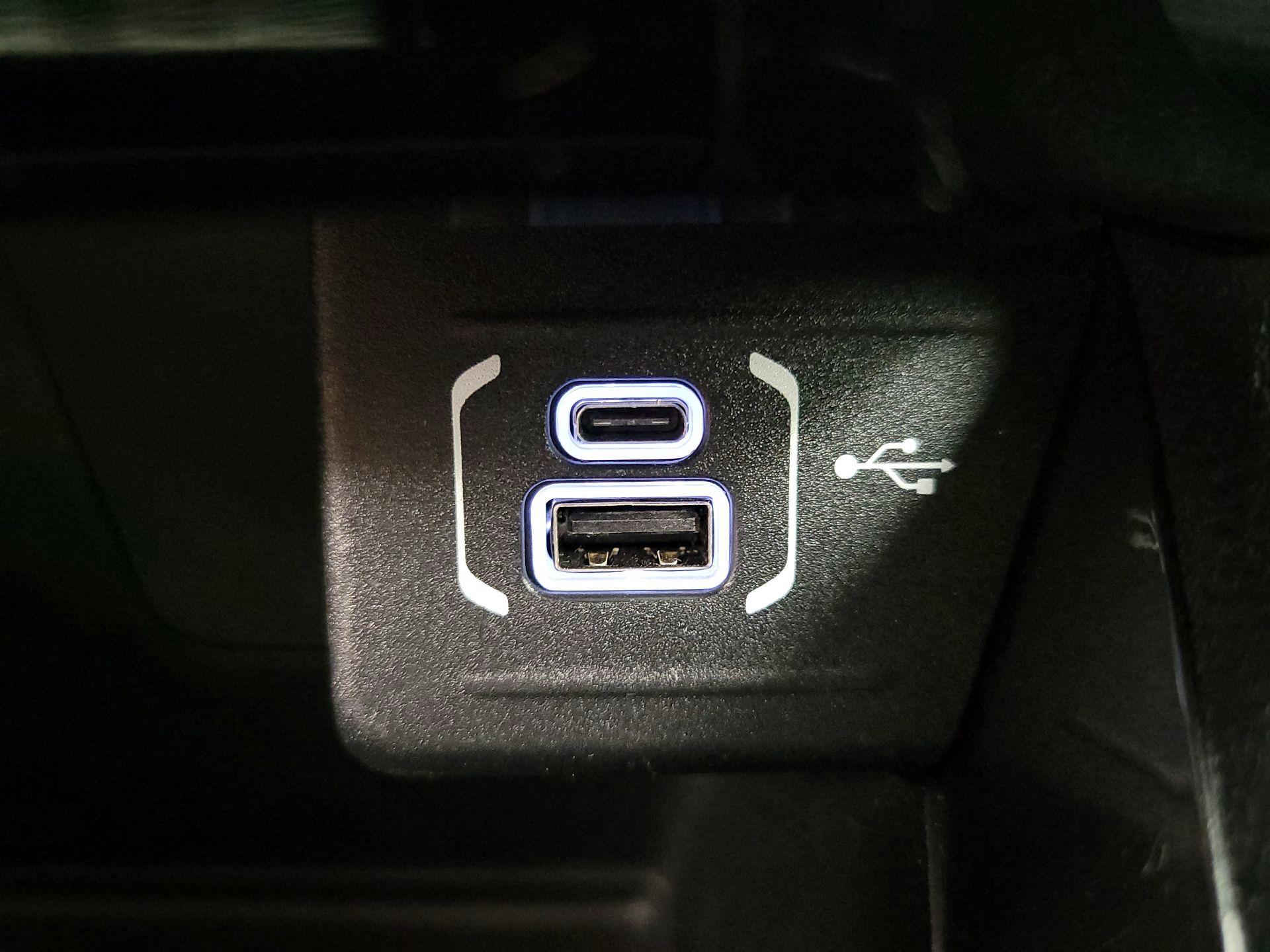 Thumbnail: 2022 Jeep Compass - 18