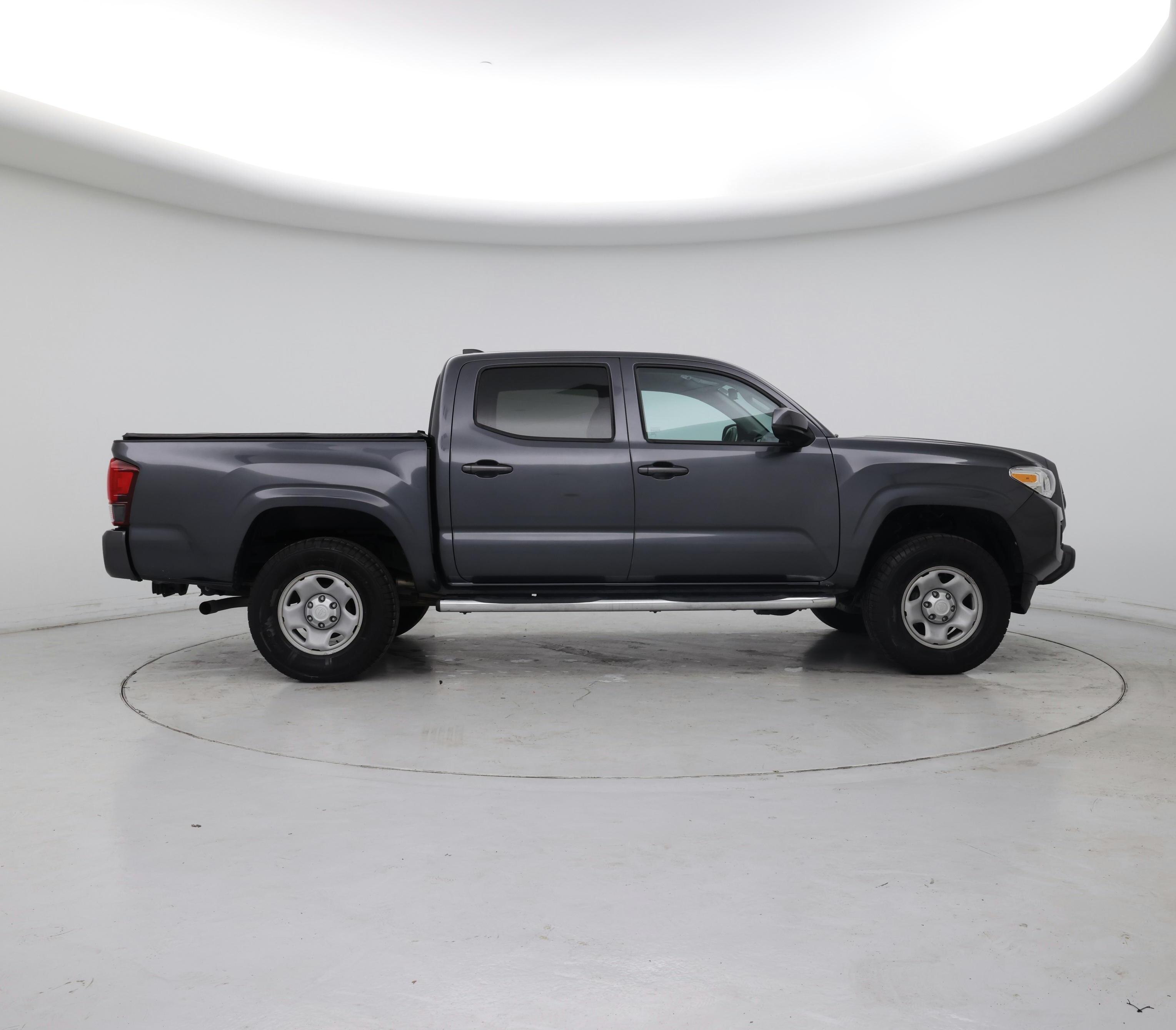 Thumbnail: 2022 Toyota Tacoma - 7