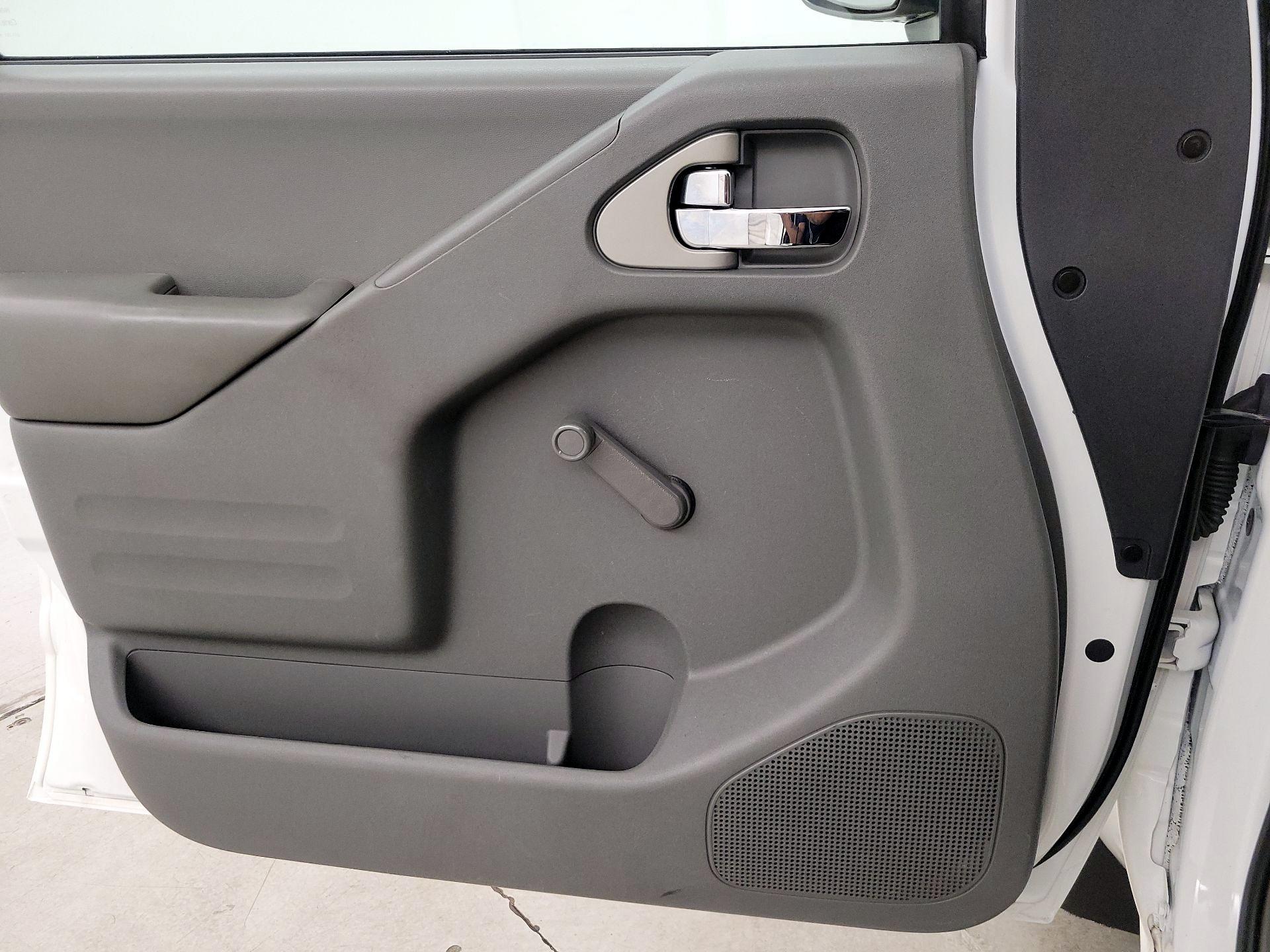 Thumbnail: 2019 Nissan Frontier - 12