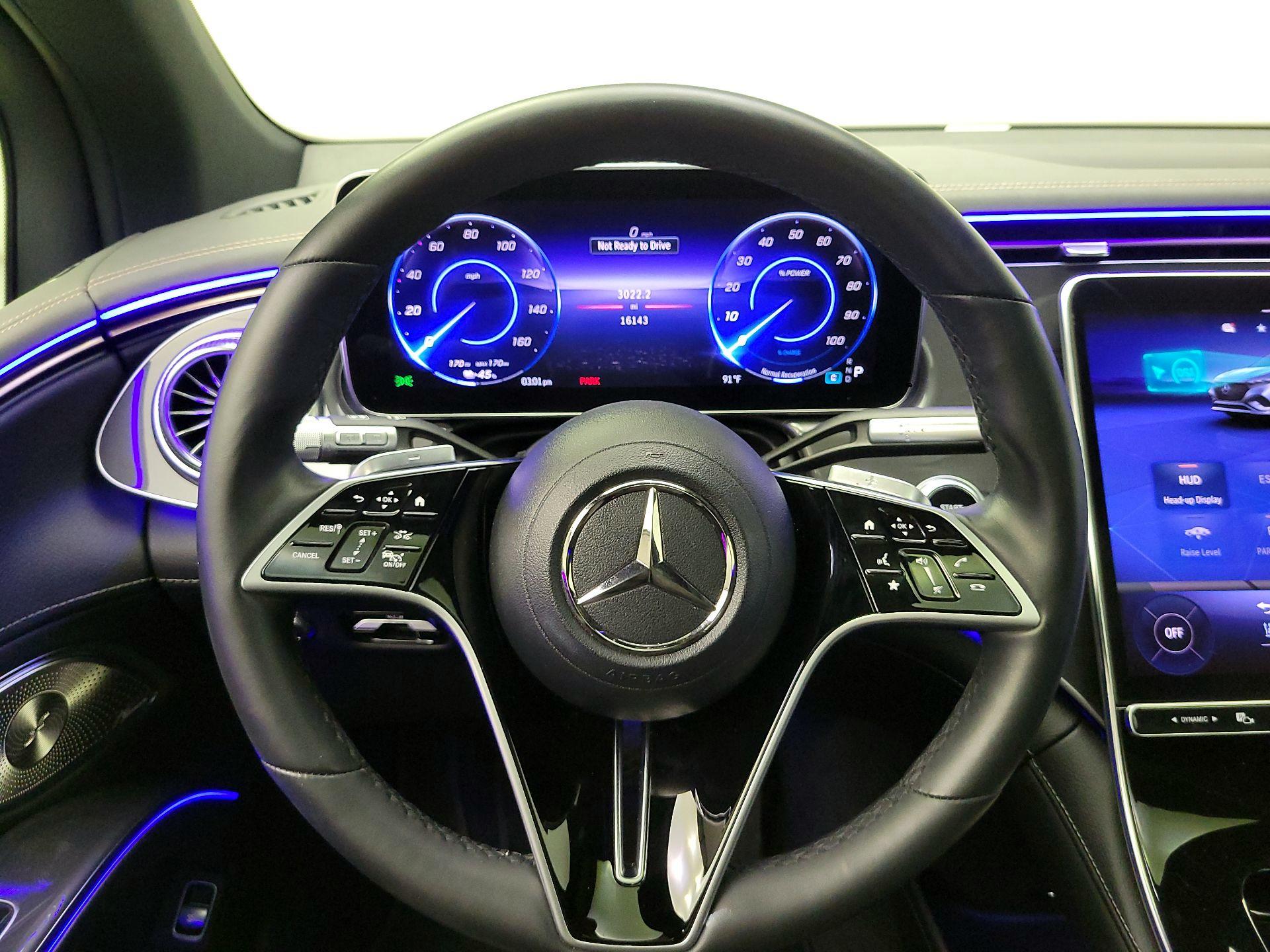 Thumbnail: 2023 Mercedes-Benz EQS - 10