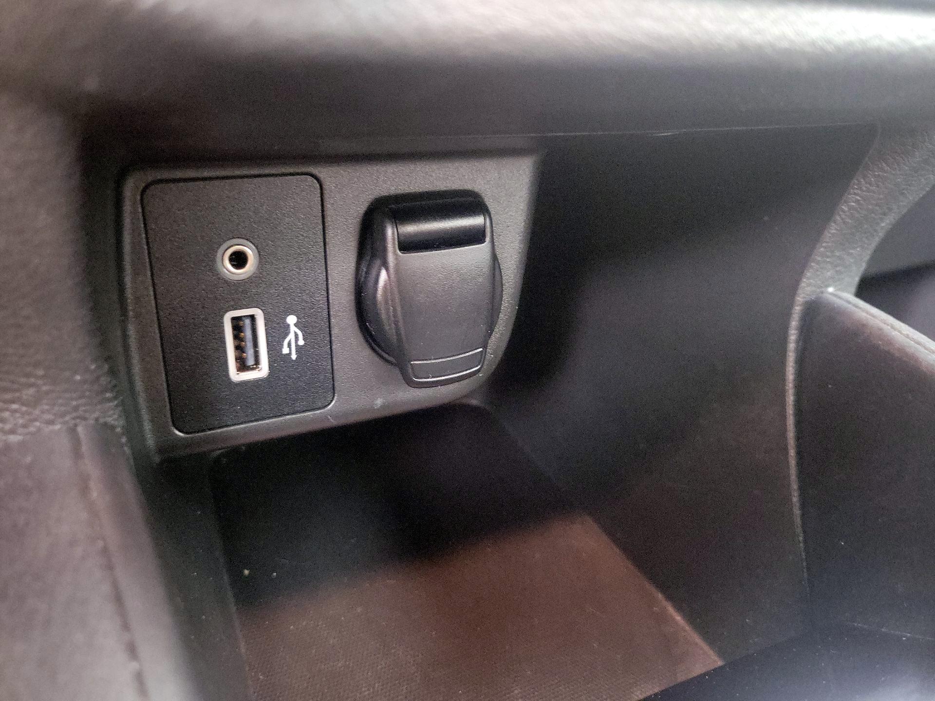 Thumbnail: 2020 Nissan Versa - 17