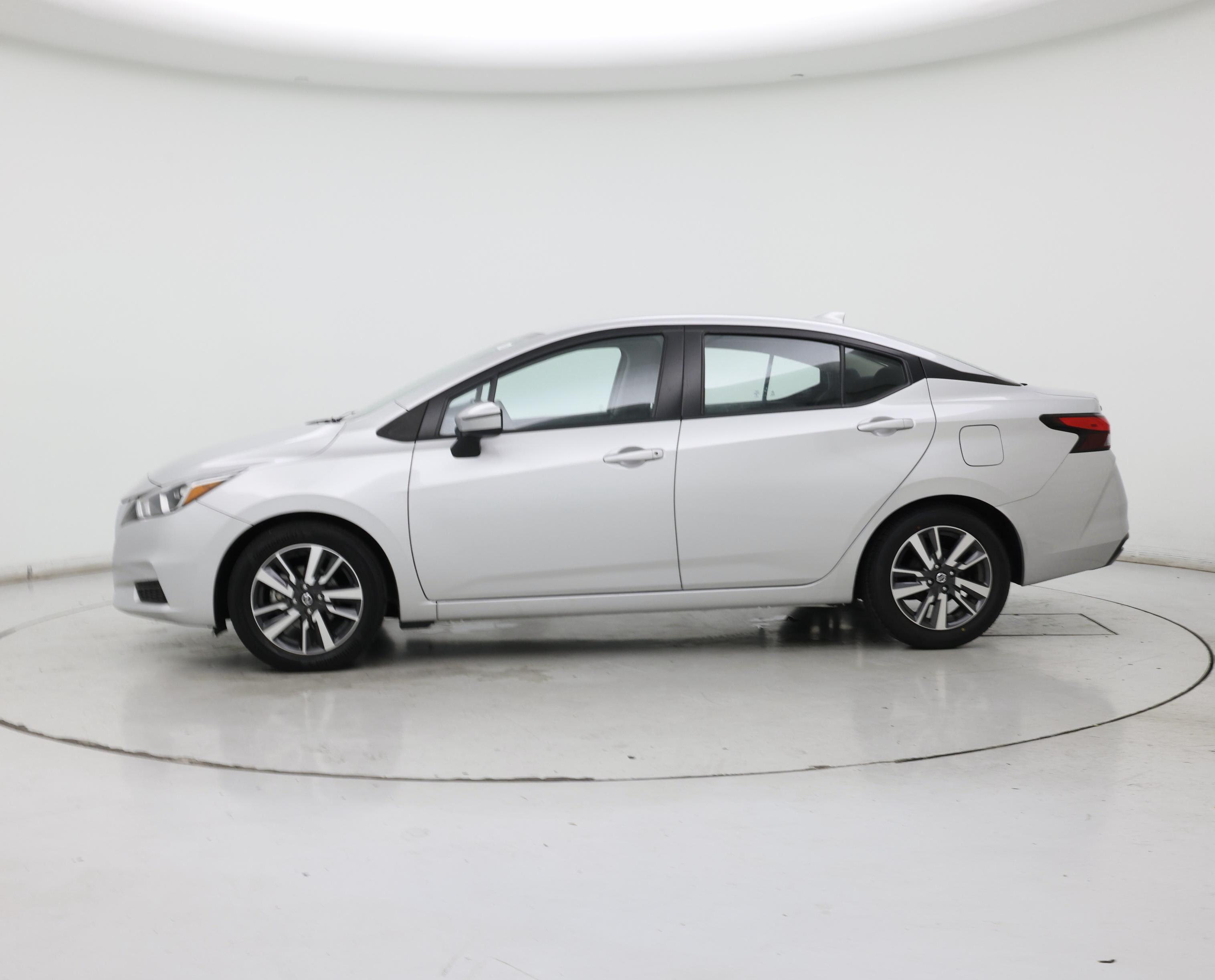 Thumbnail: 2020 Nissan Versa - 3